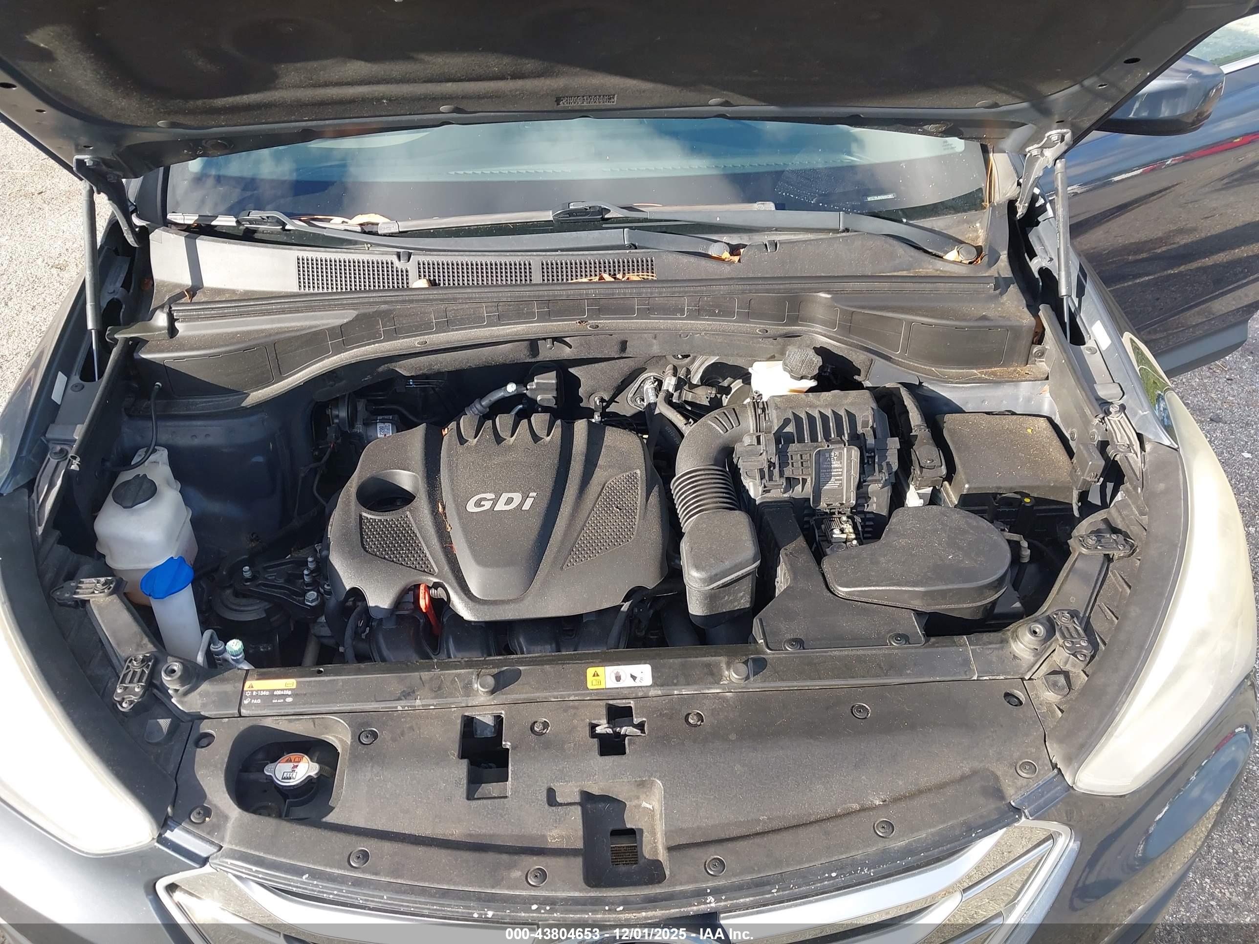 HYUNDAI SANTA image 10
