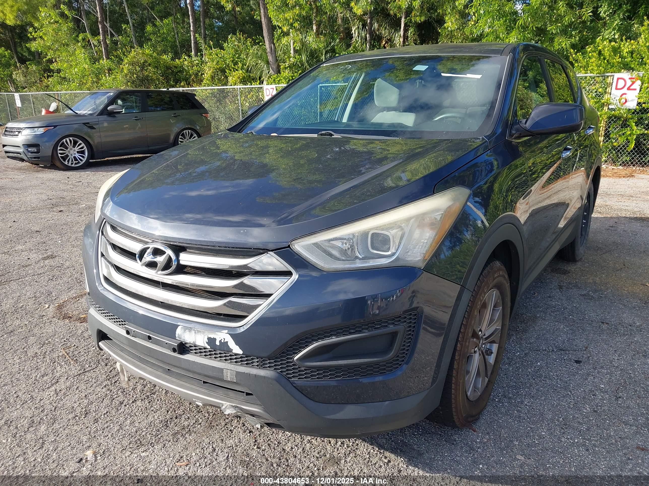 HYUNDAI SANTA image 6