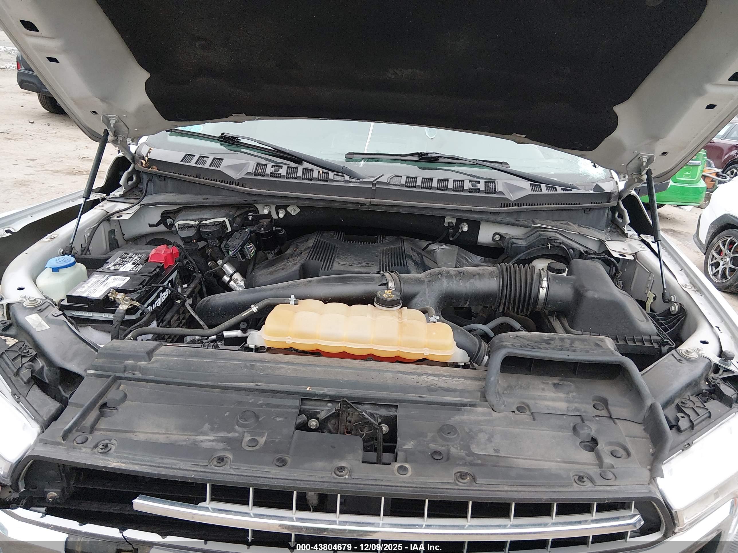 FORD F-150 image 10