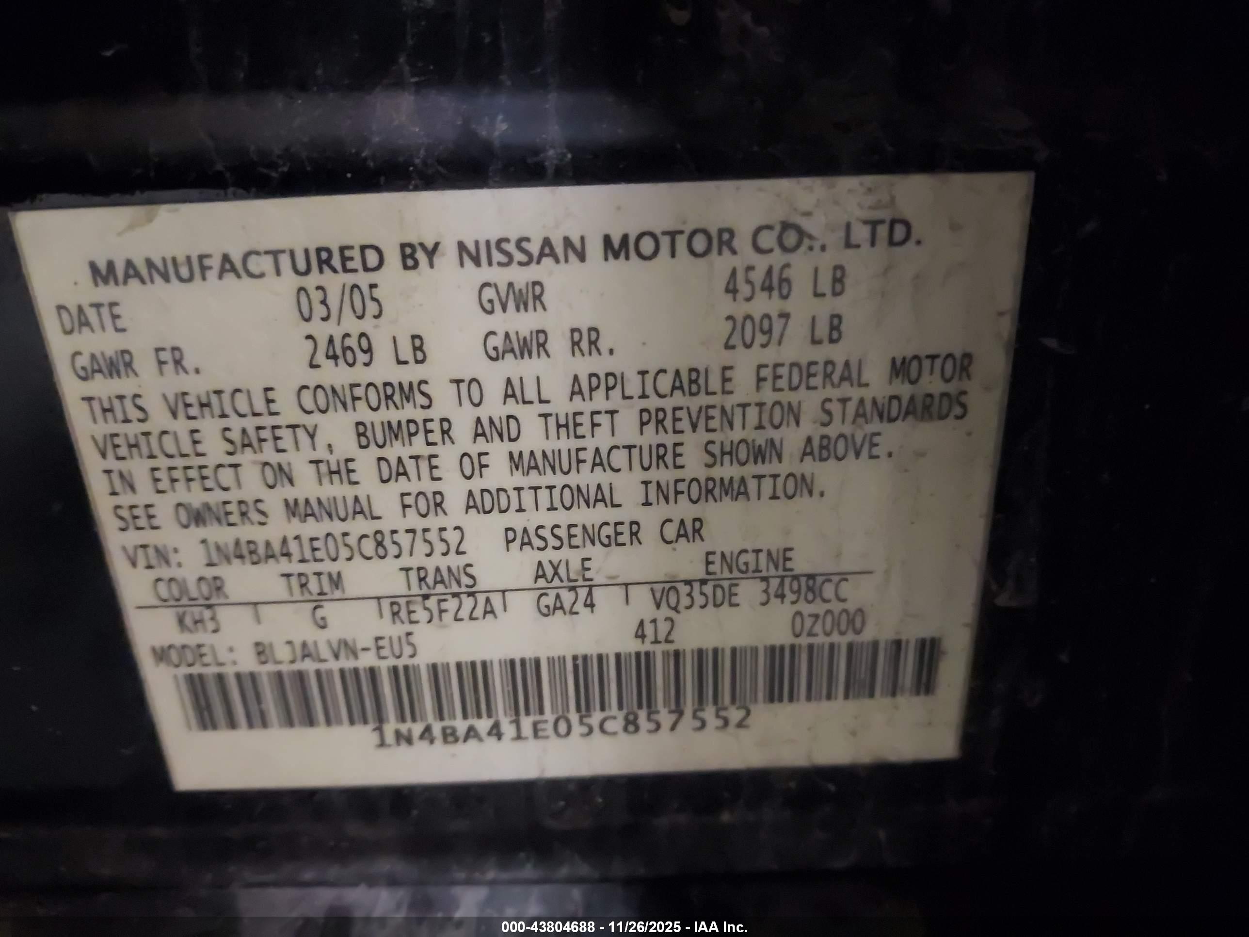 NISSAN MAXIMA image 9
