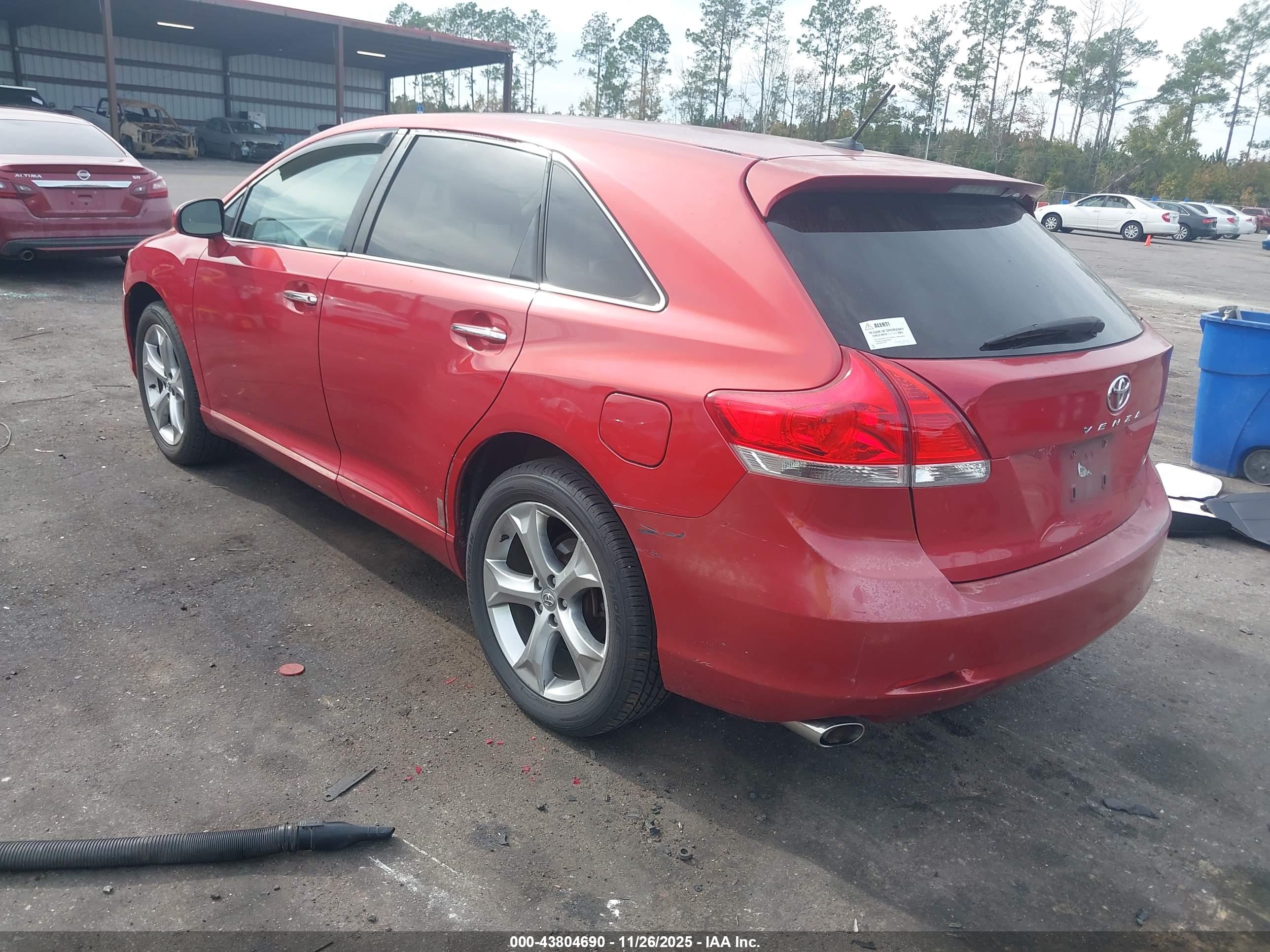 TOYOTA VENZA image 3
