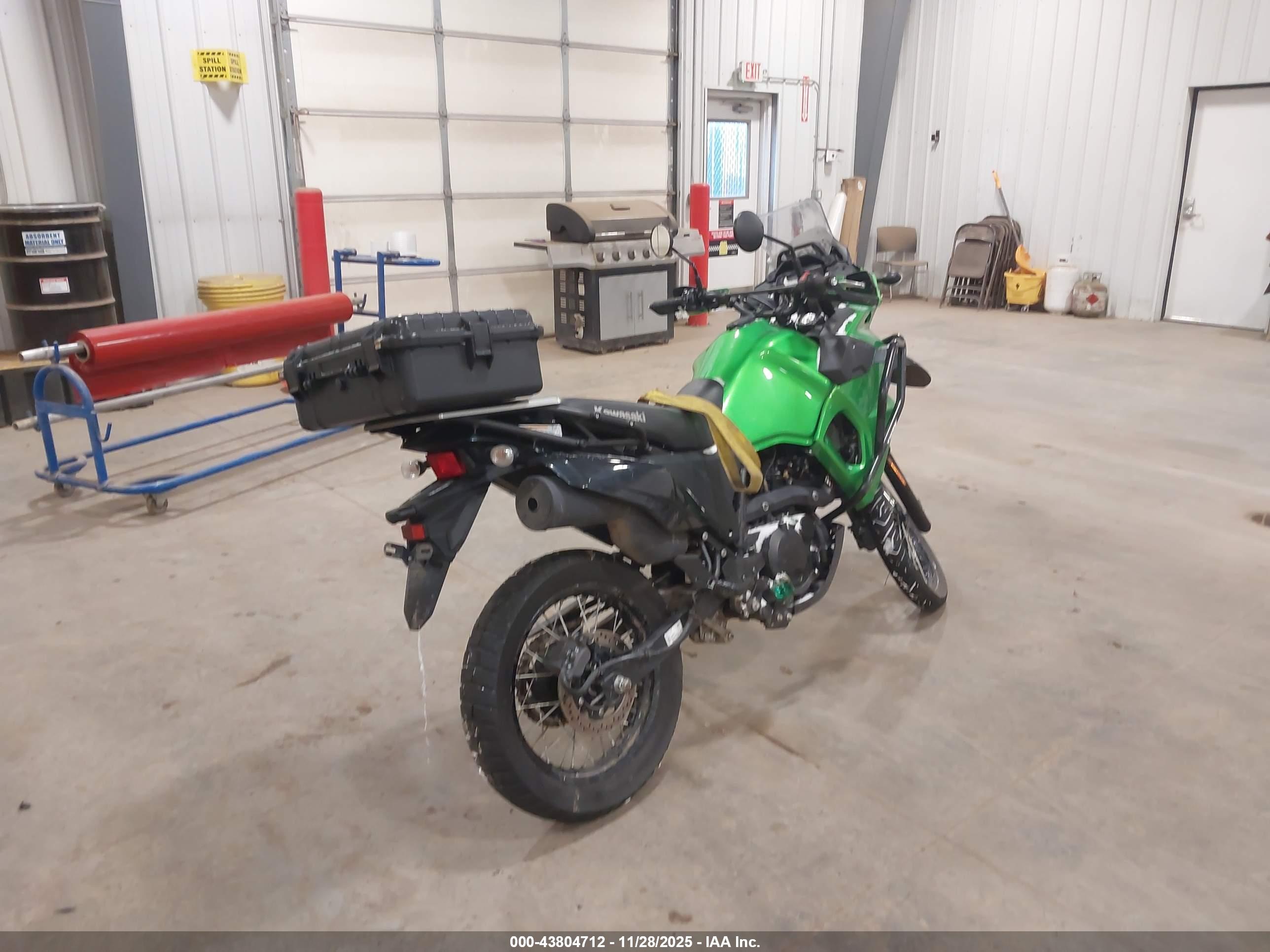 KAWASAKI KL650 image 4