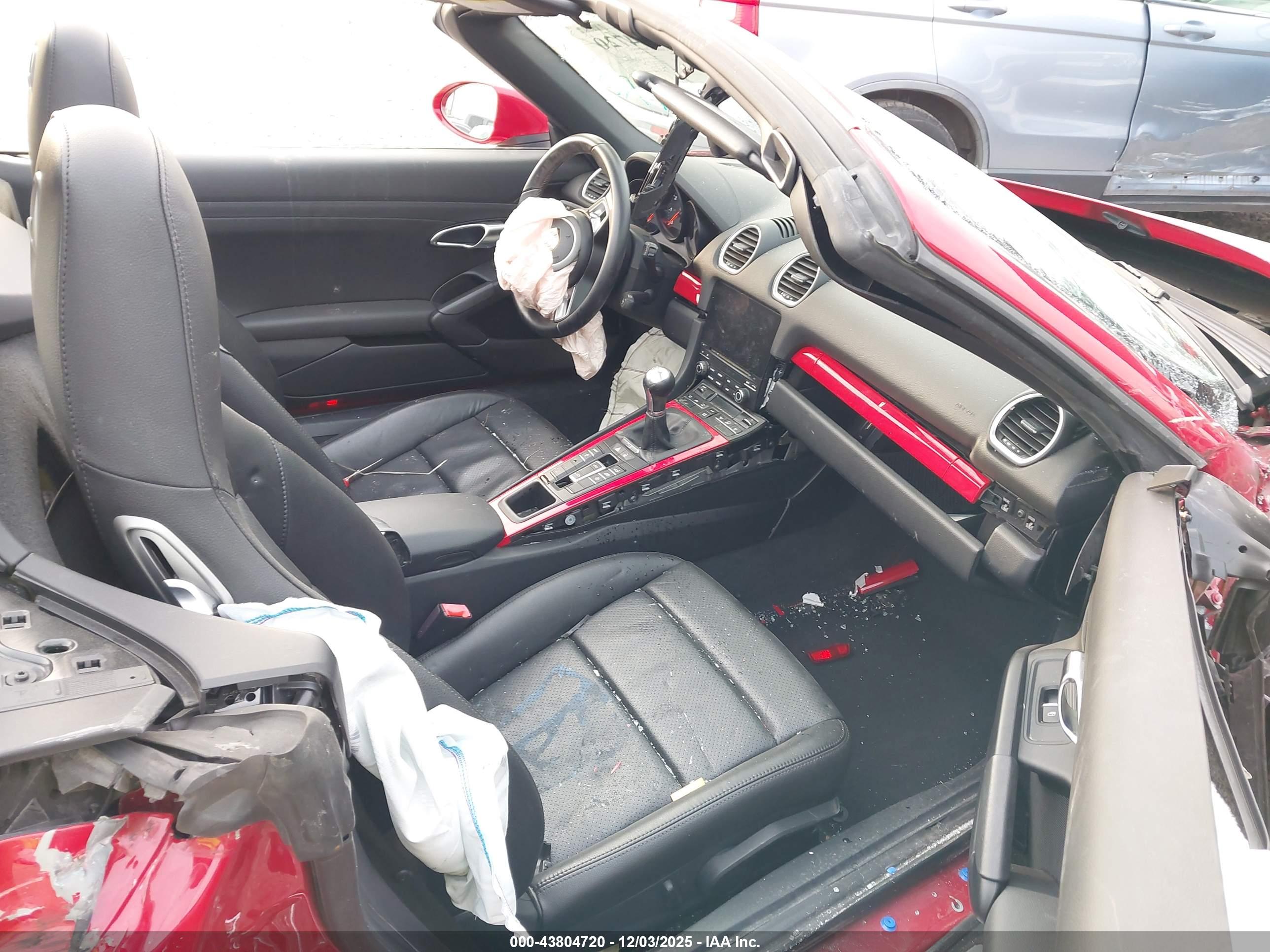 PORSCHE 718 image 5