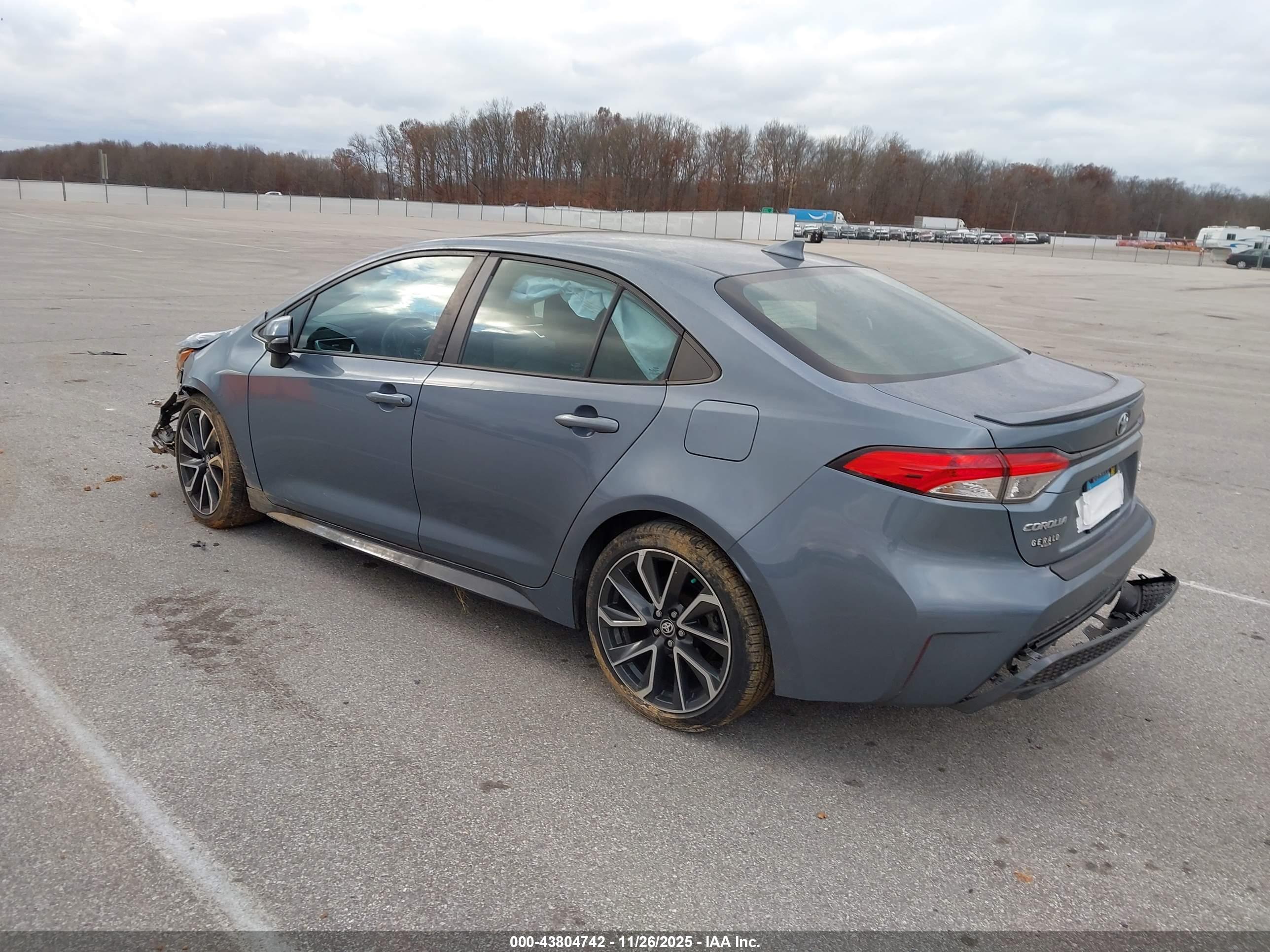 TOYOTA COROLLA image 3