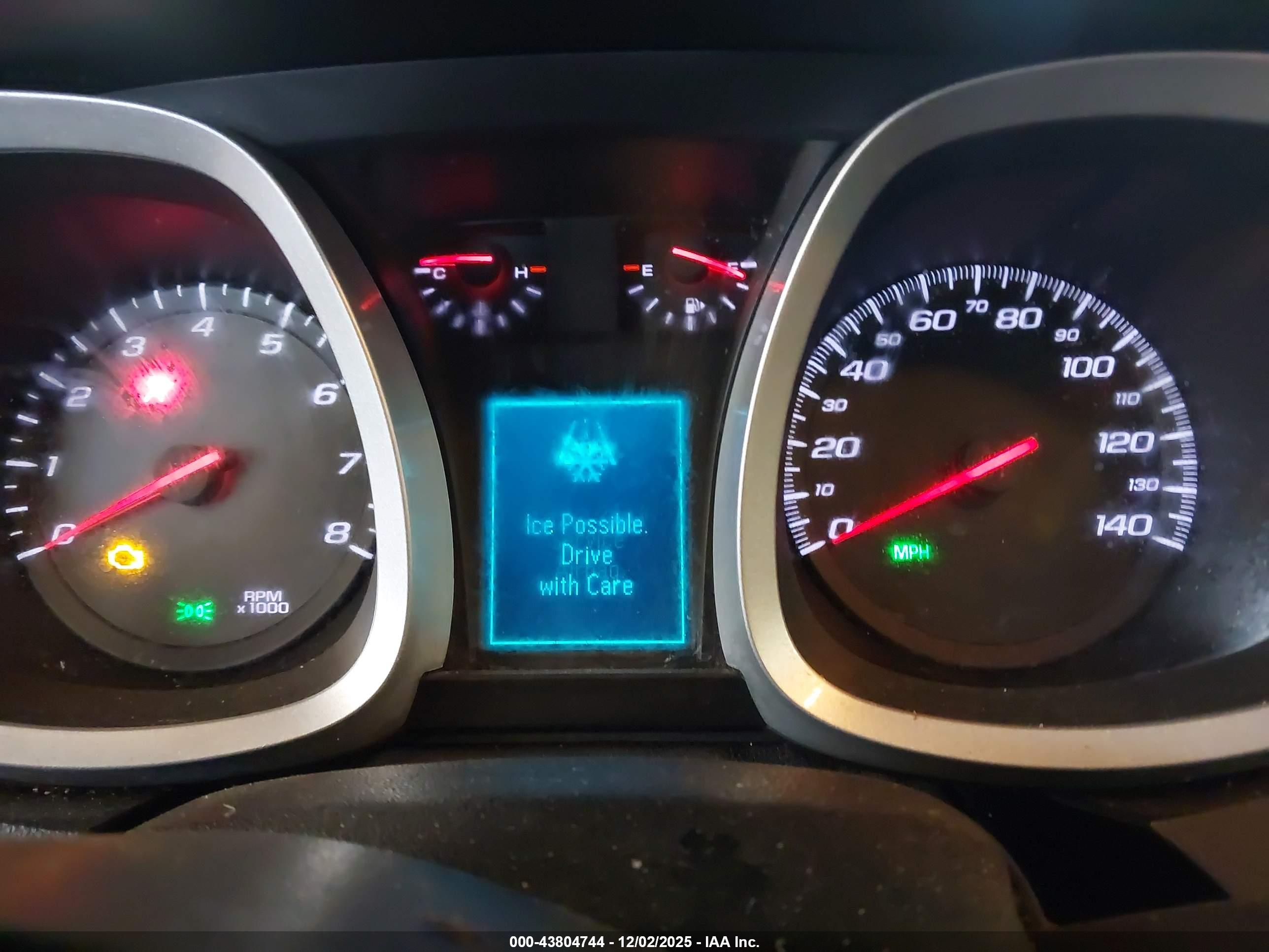 CHEVROLET EQUINOX image 7