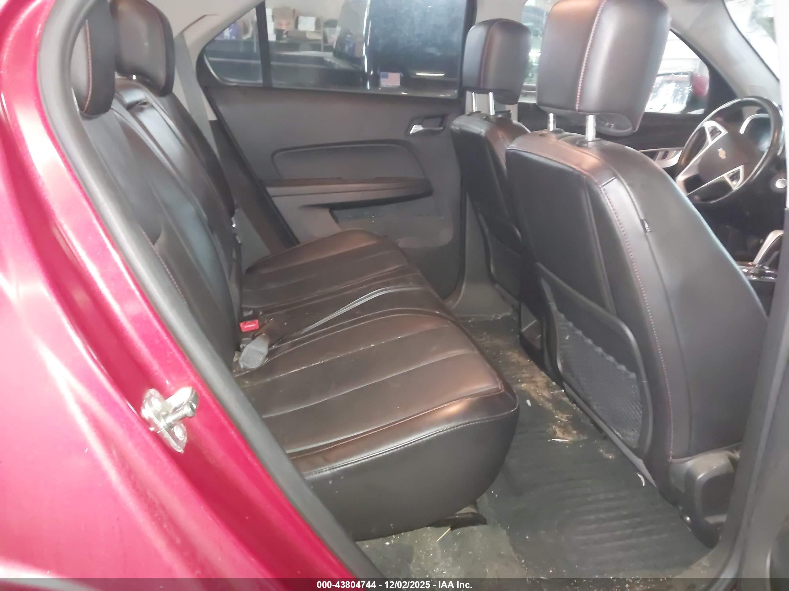 CHEVROLET EQUINOX image 8