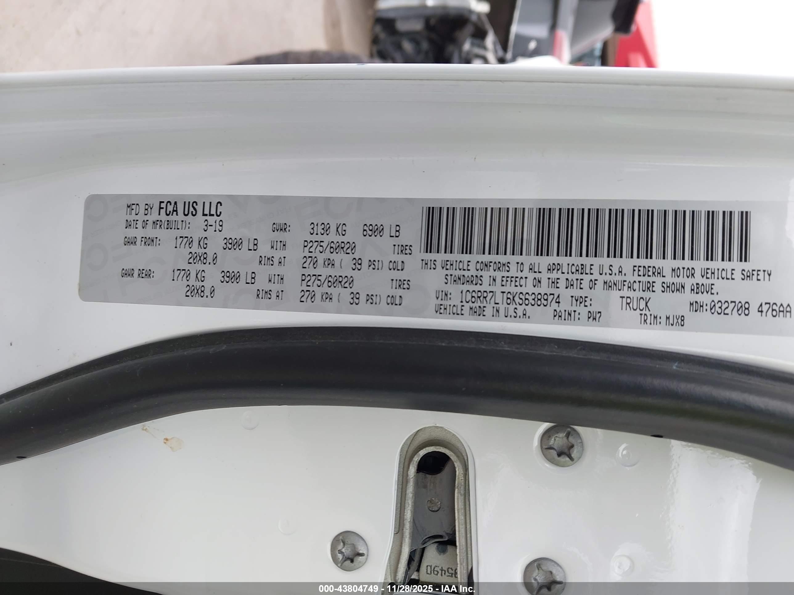 RAM 1500 image 9