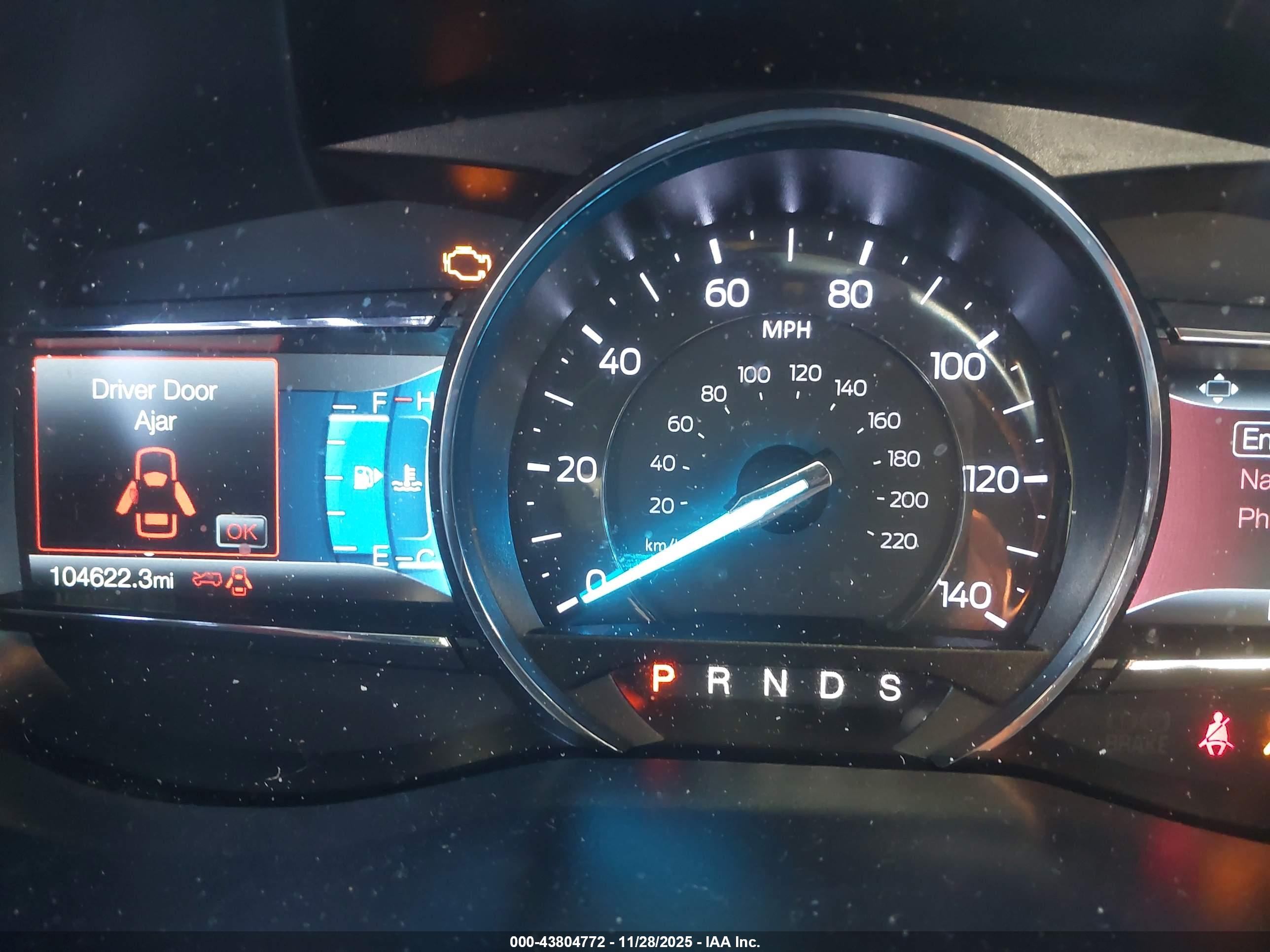 FORD EXPLORER image 7