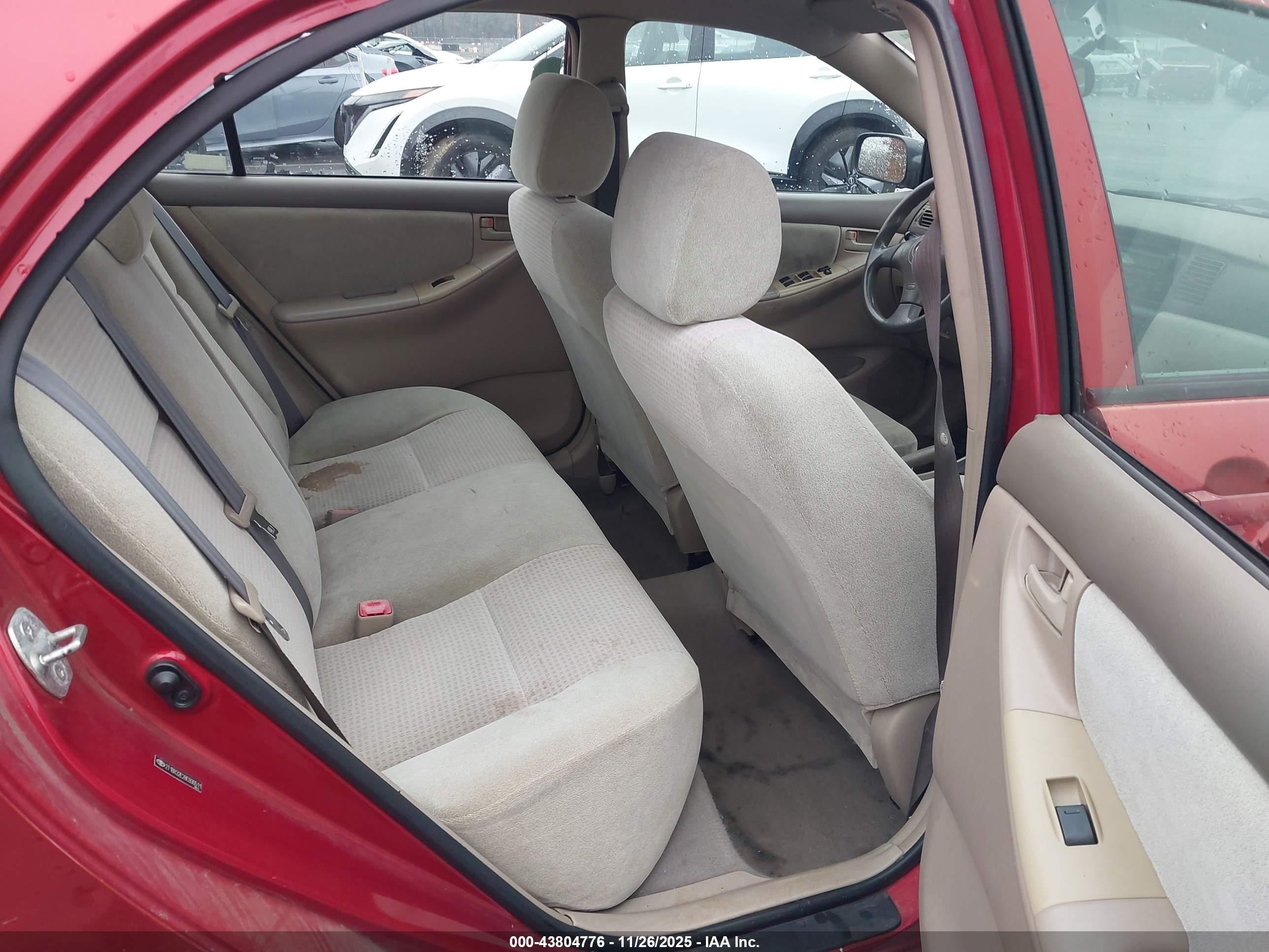 TOYOTA COROLLA image 8