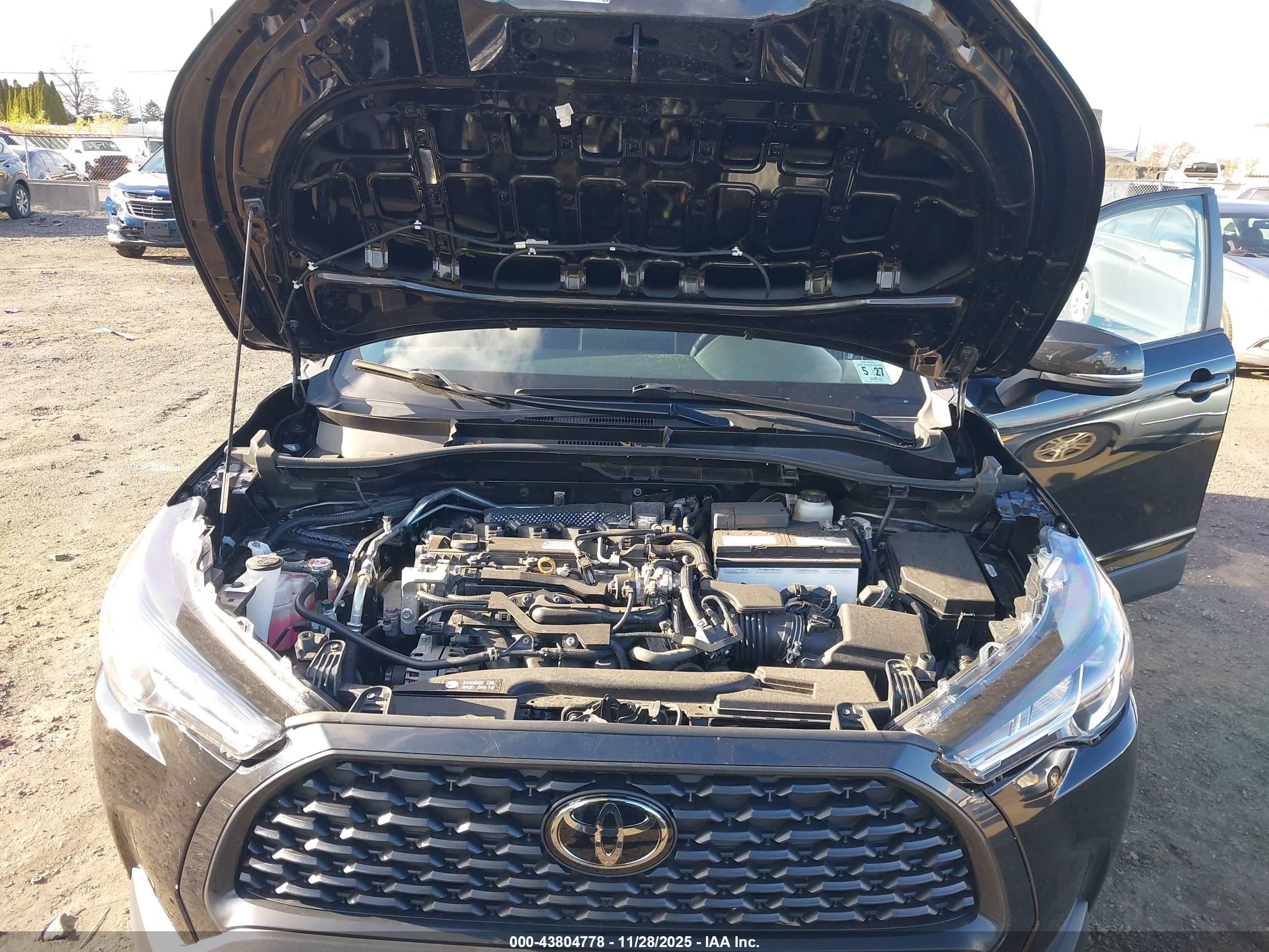 TOYOTA COROLLA image 10