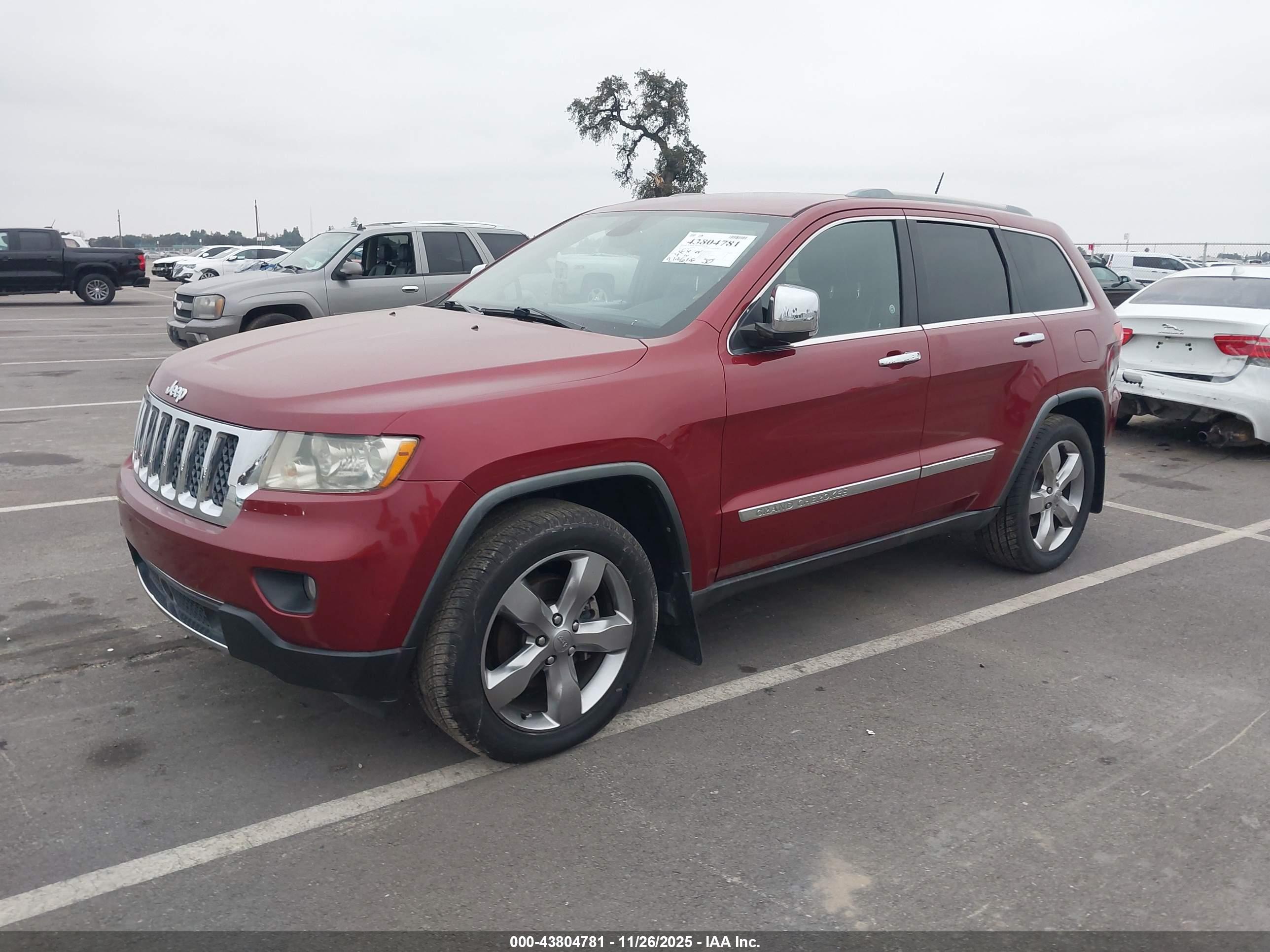 JEEP GRAND image 2