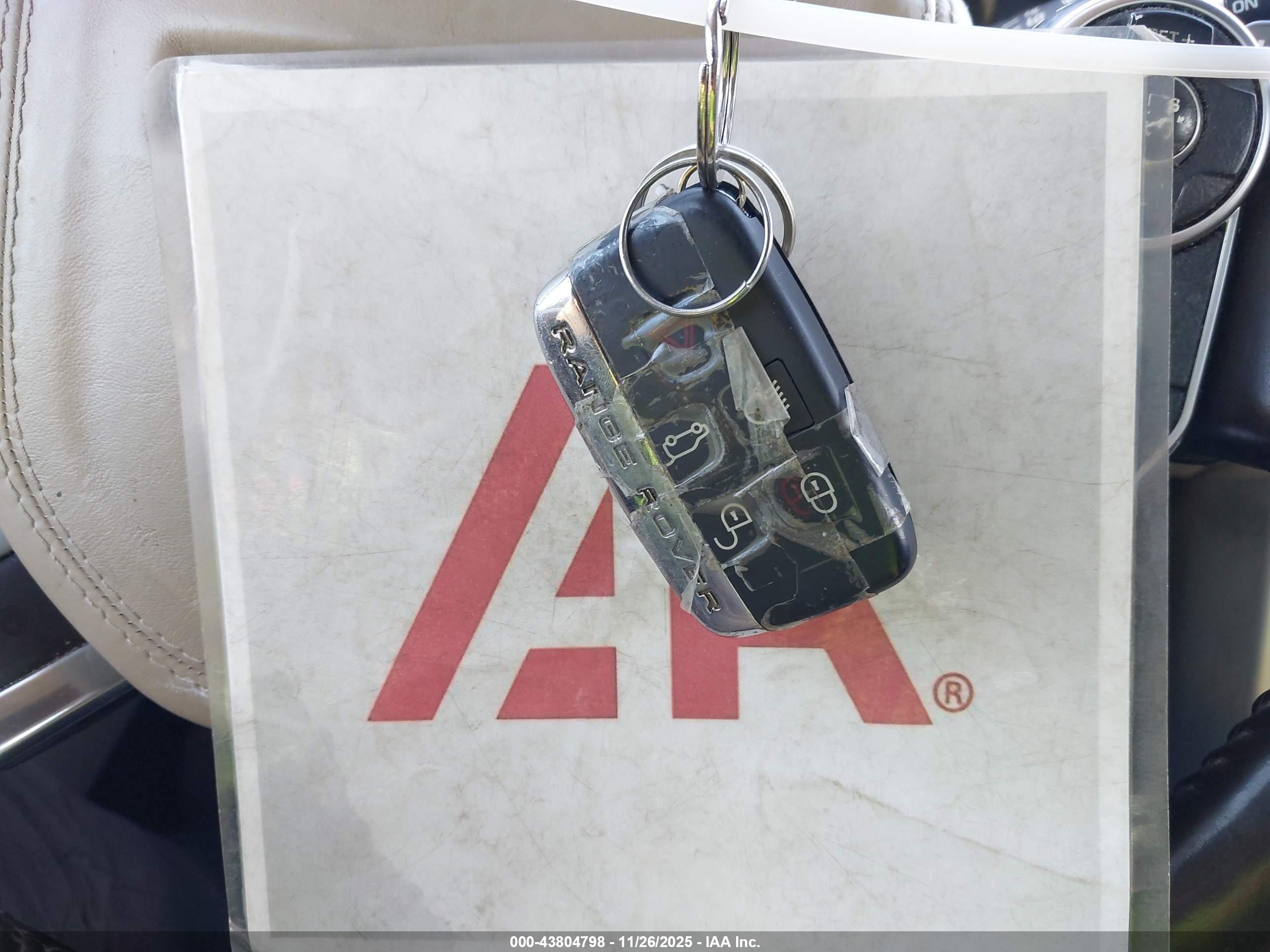 LAND ROVER image 11