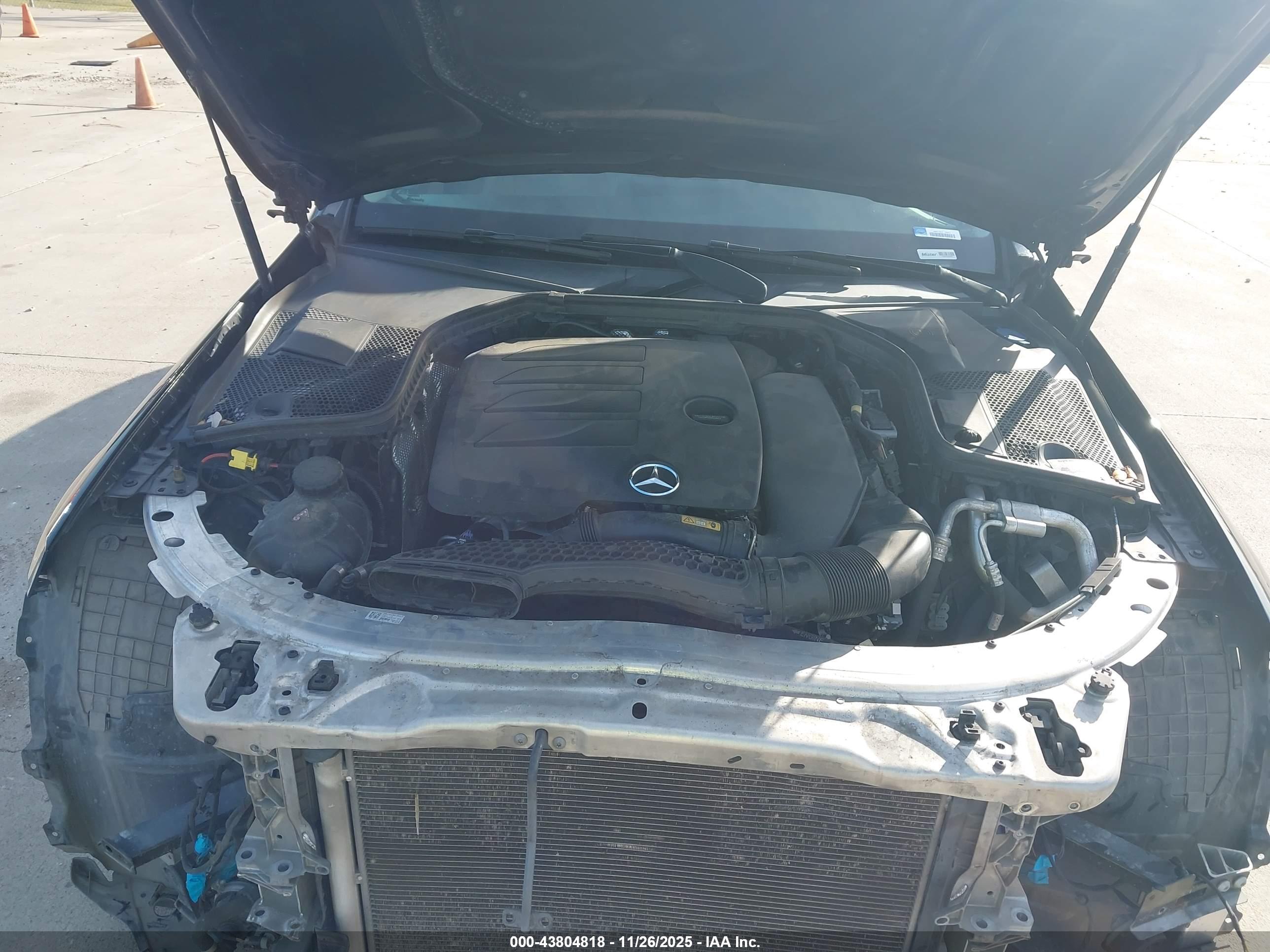 MERCEDES-BENZ C image 10