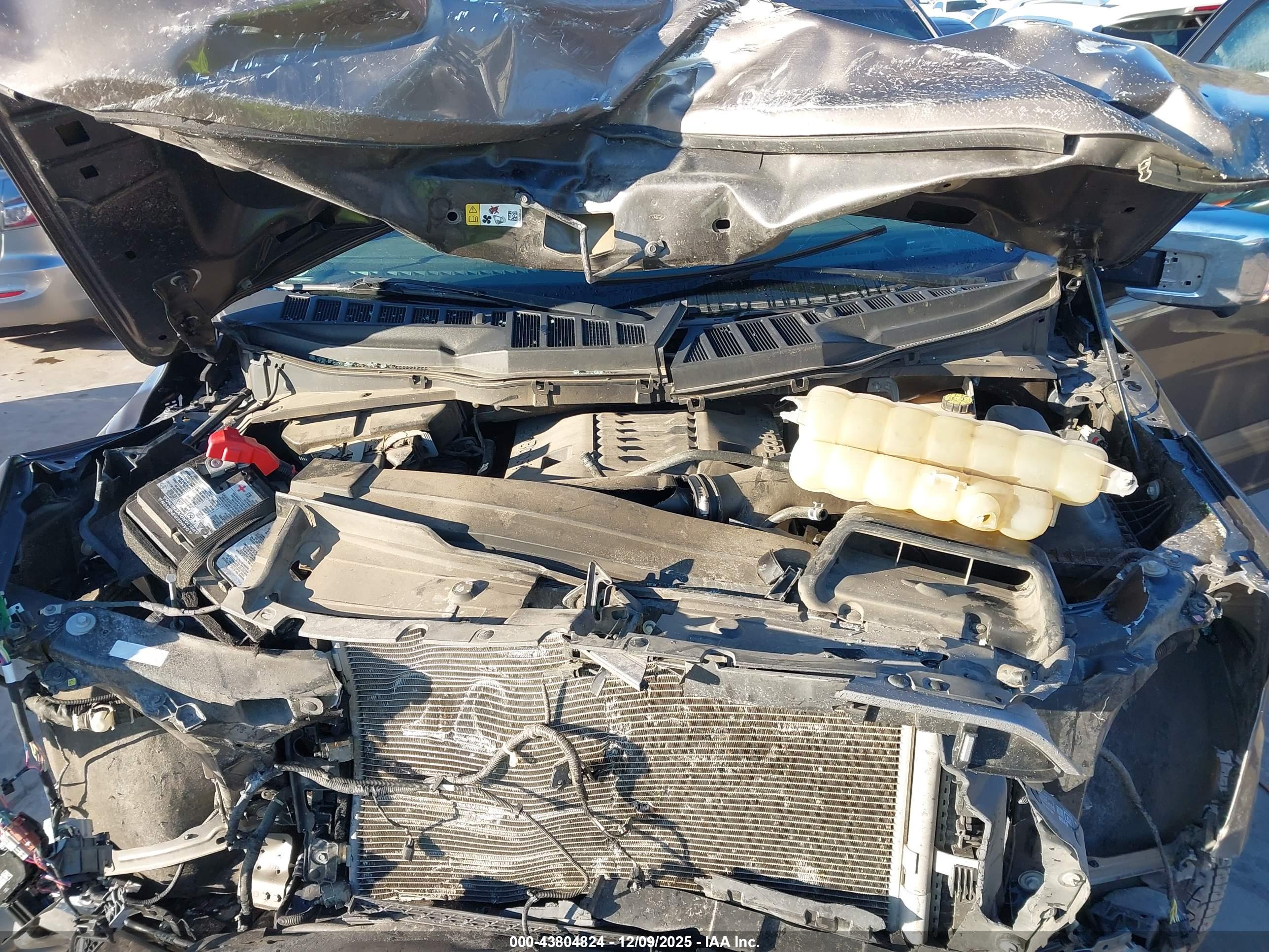 FORD F-150 image 10