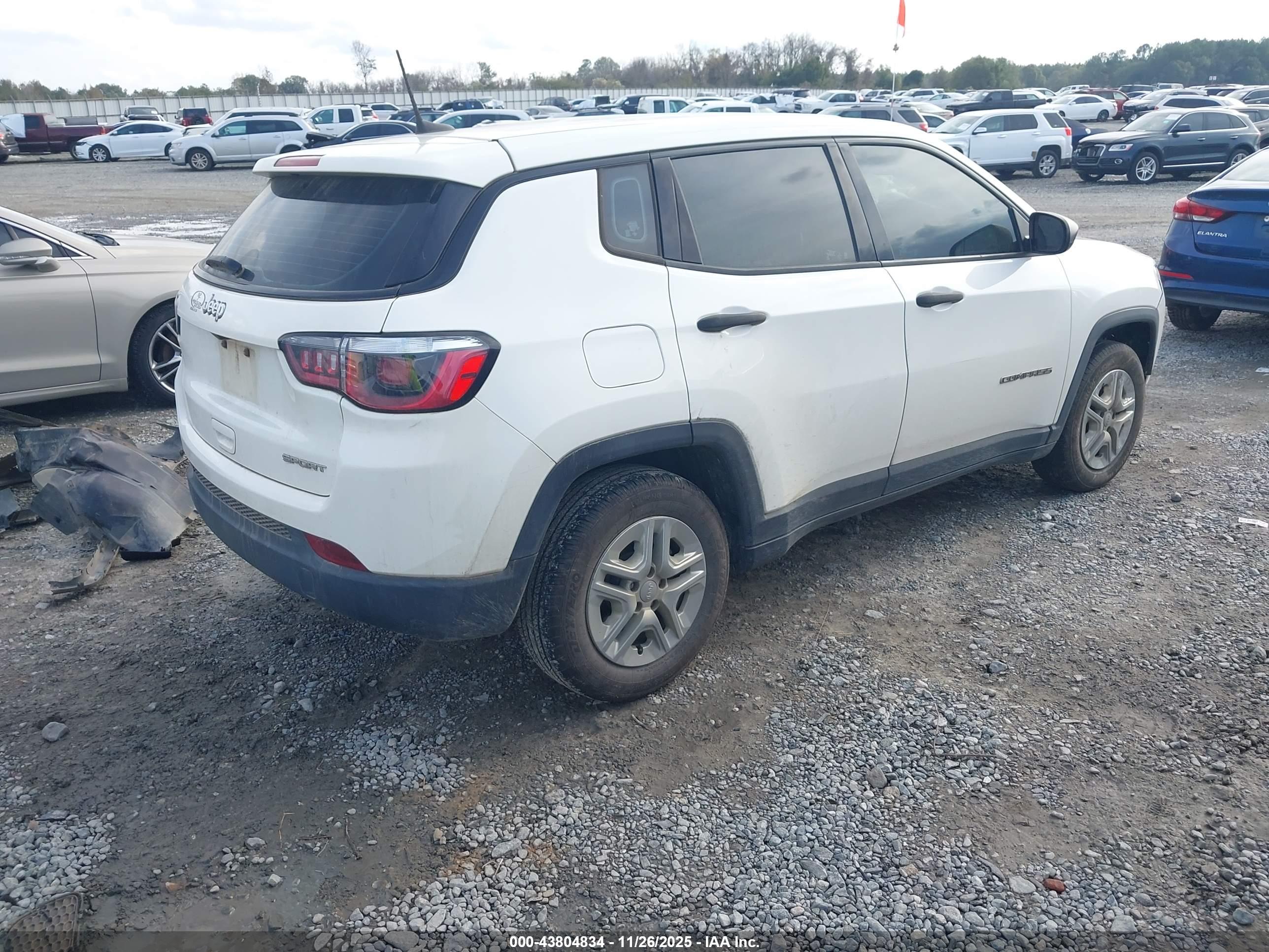 JEEP COMPASS image 4