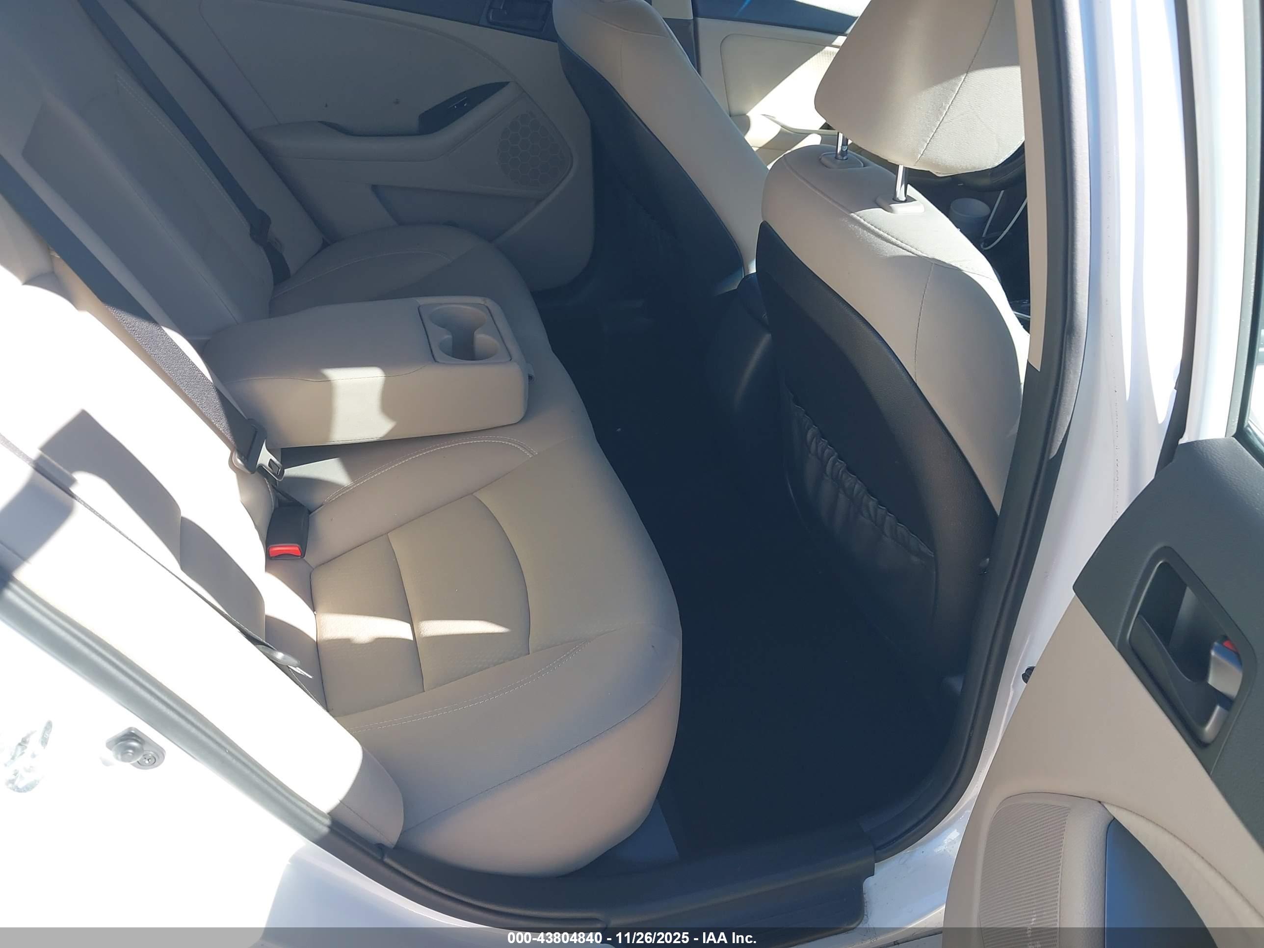 KIA OPTIMA image 8