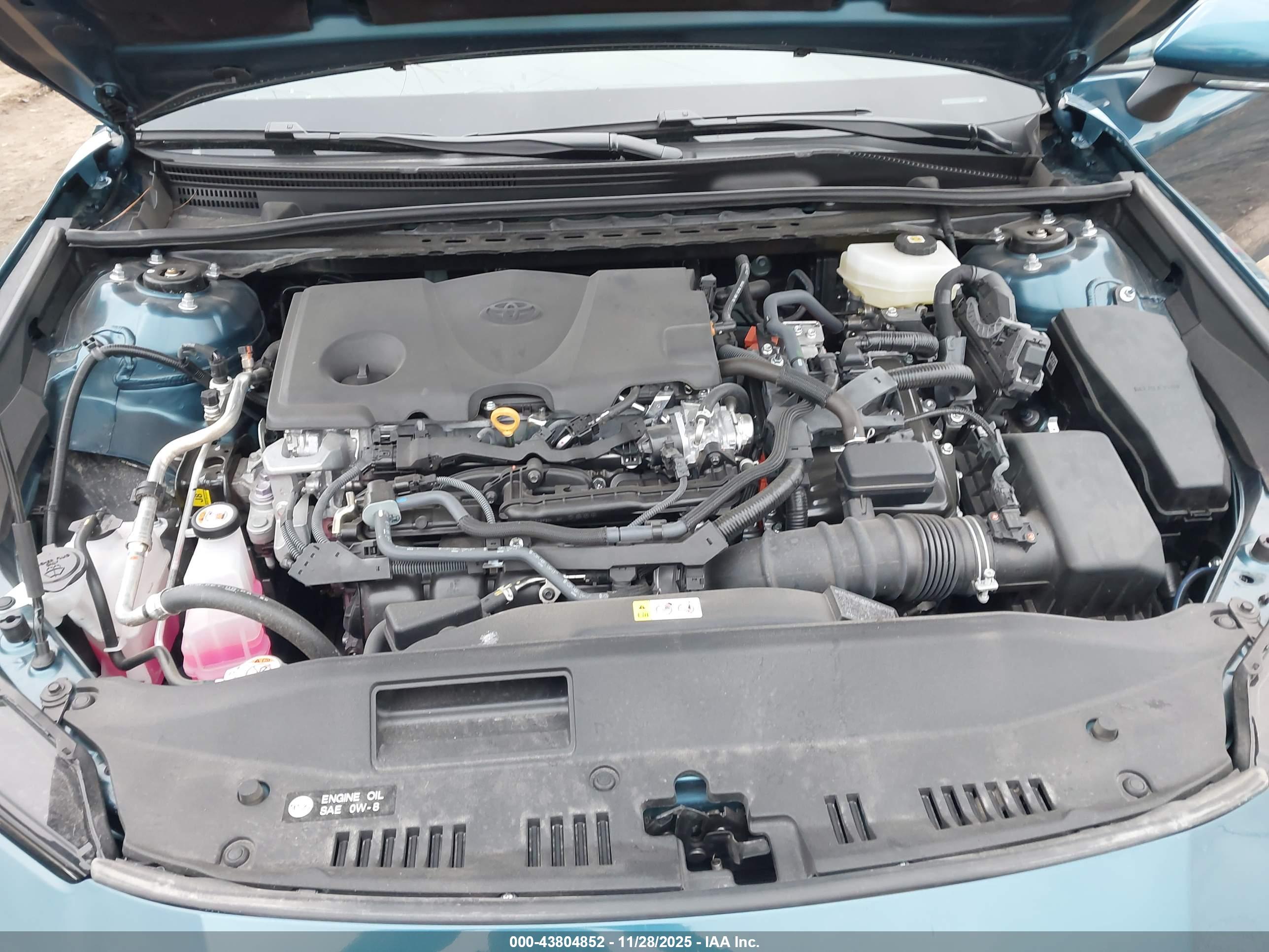 TOYOTA CAMRY image 10
