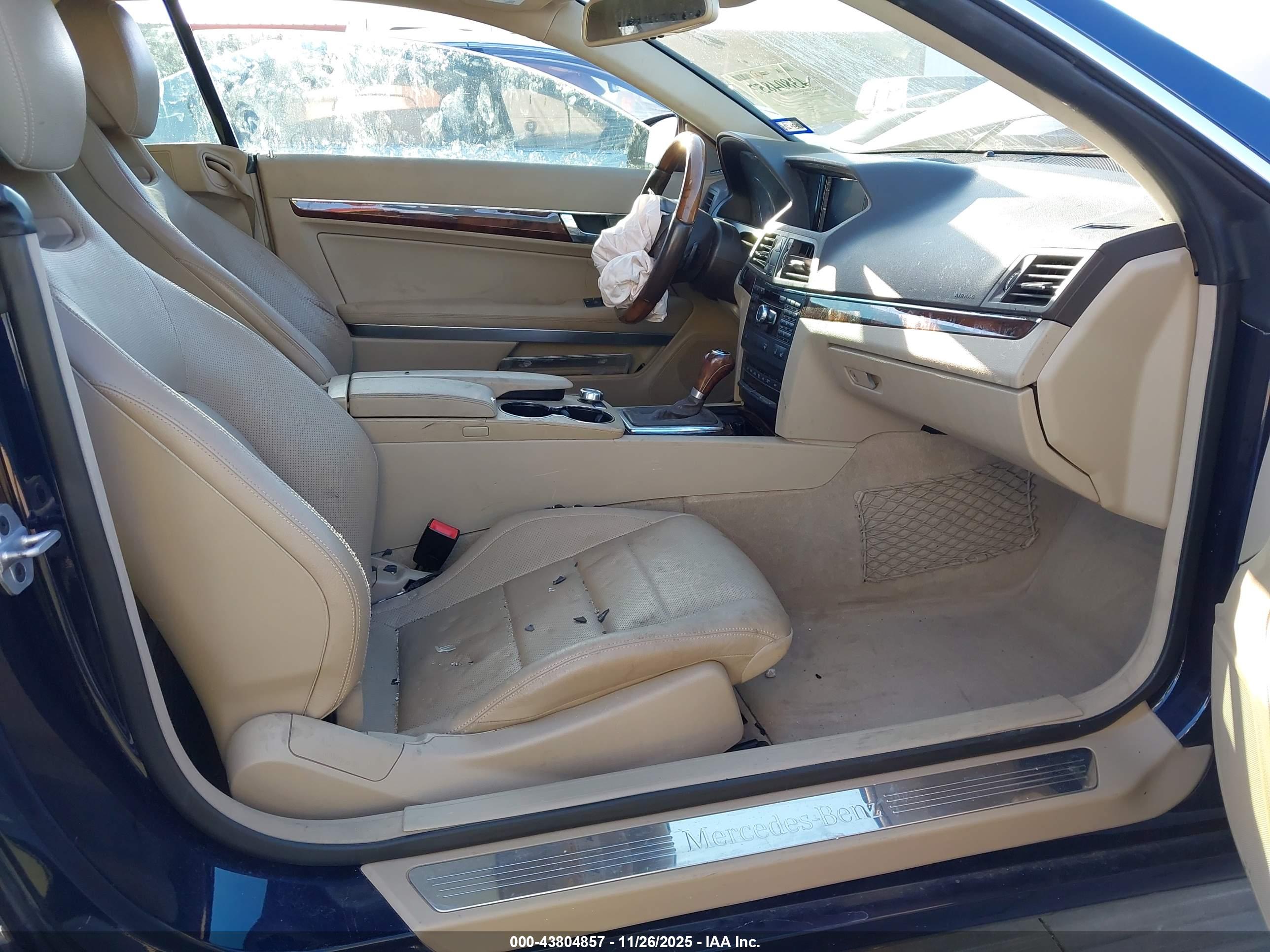 MERCEDES-BENZ E image 5