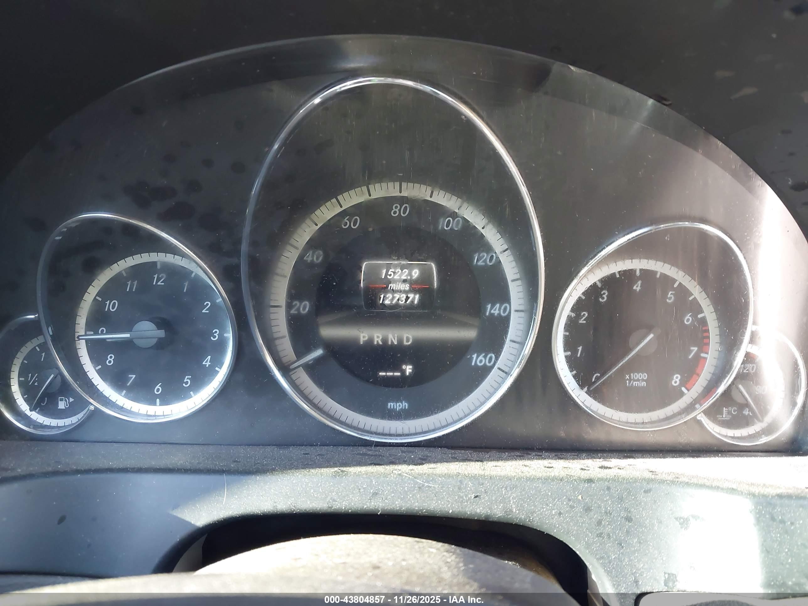 MERCEDES-BENZ E image 7