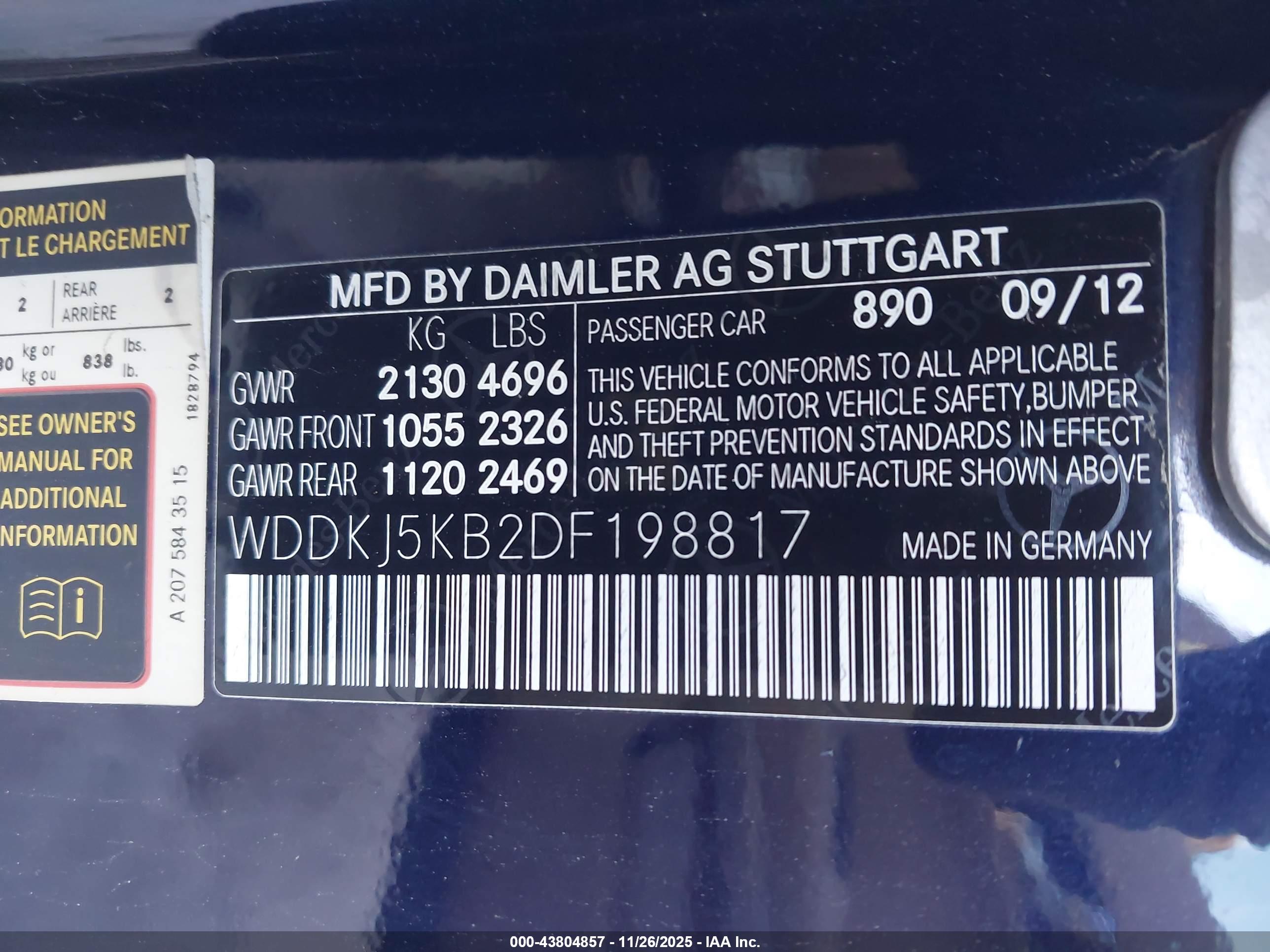 MERCEDES-BENZ E image 9