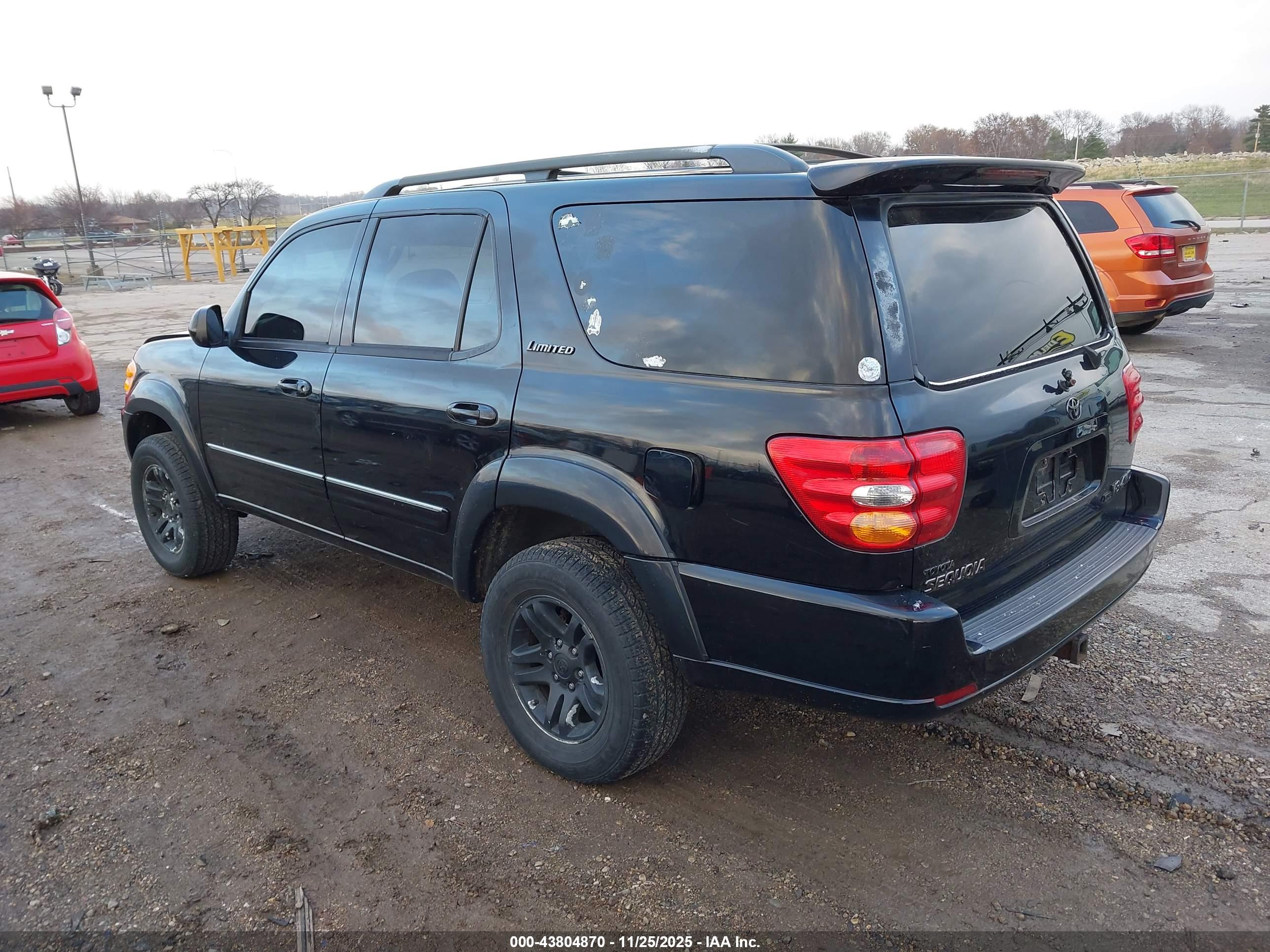 TOYOTA SEQUOIA image 3