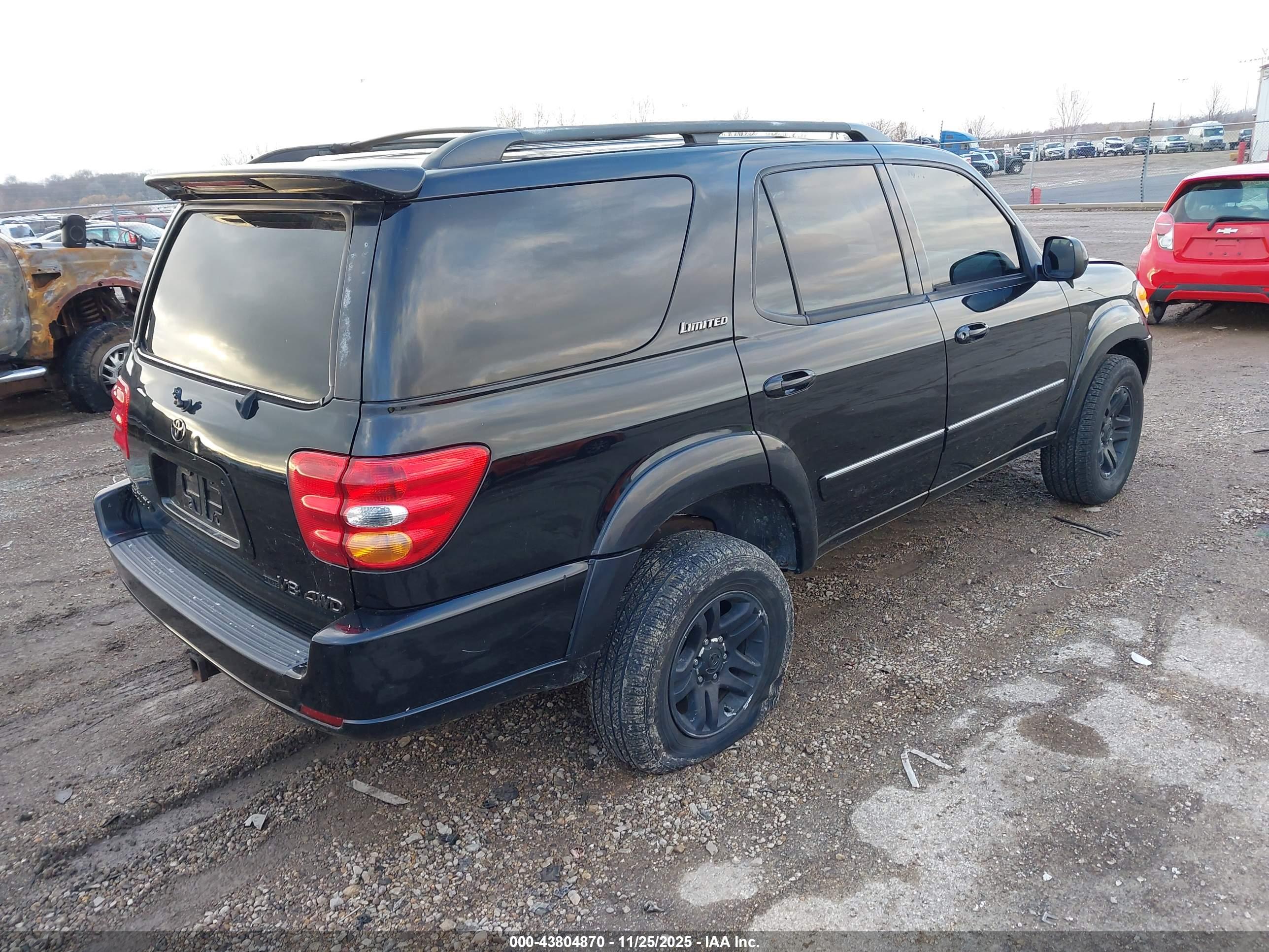 TOYOTA SEQUOIA image 4