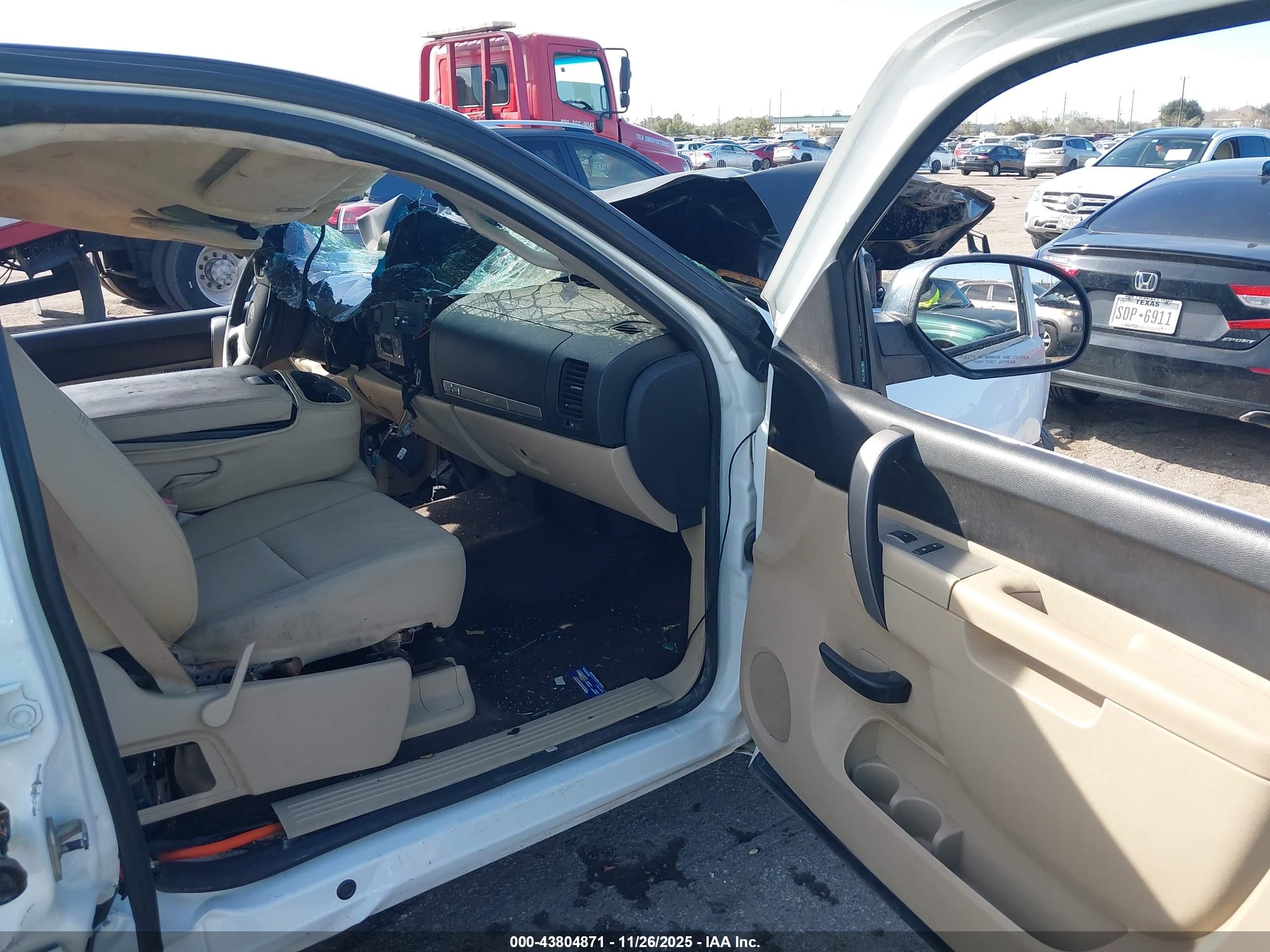 GMC SIERRA image 5