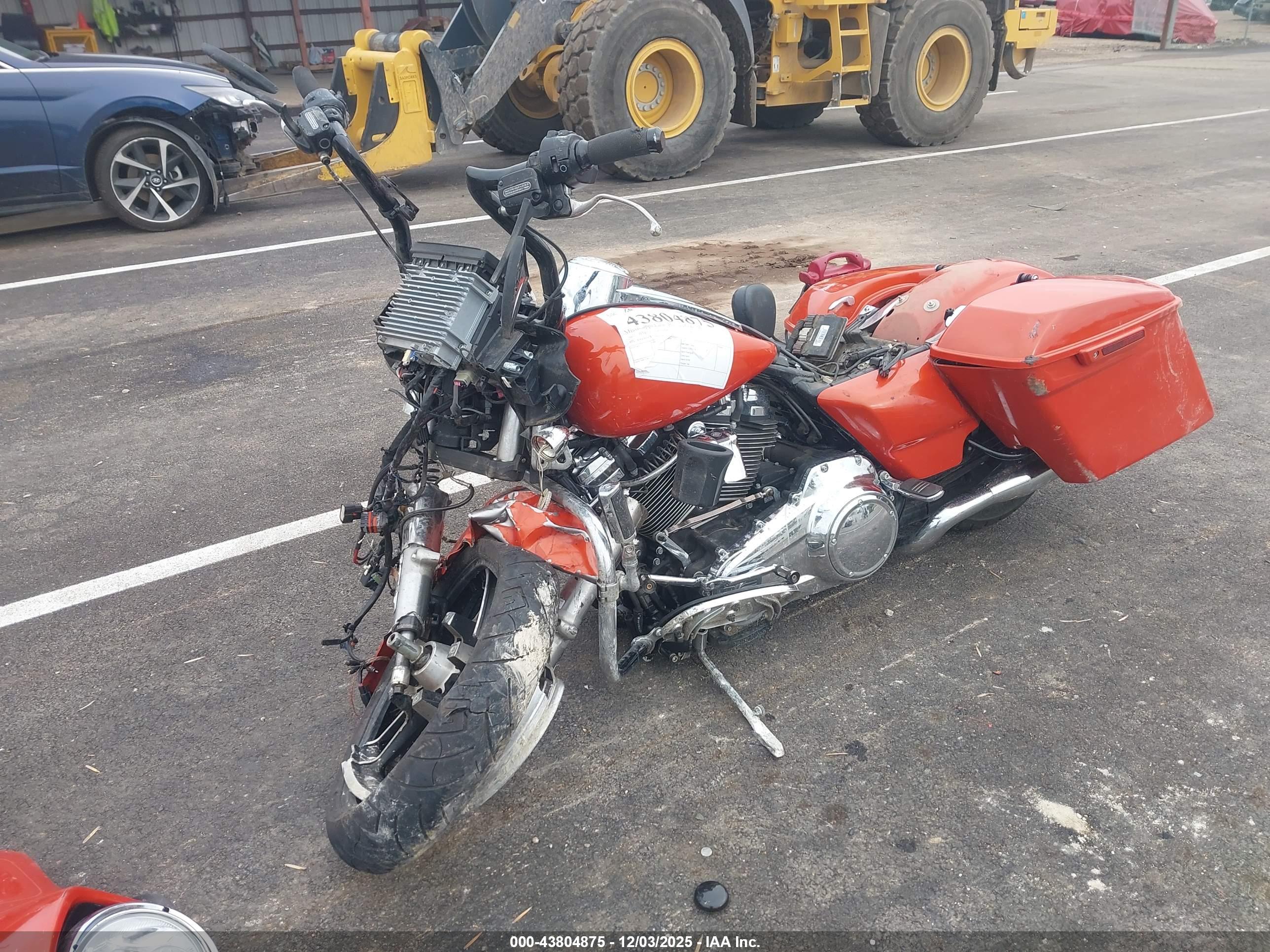 HARLEY-DAVIDSON FLHX image 2