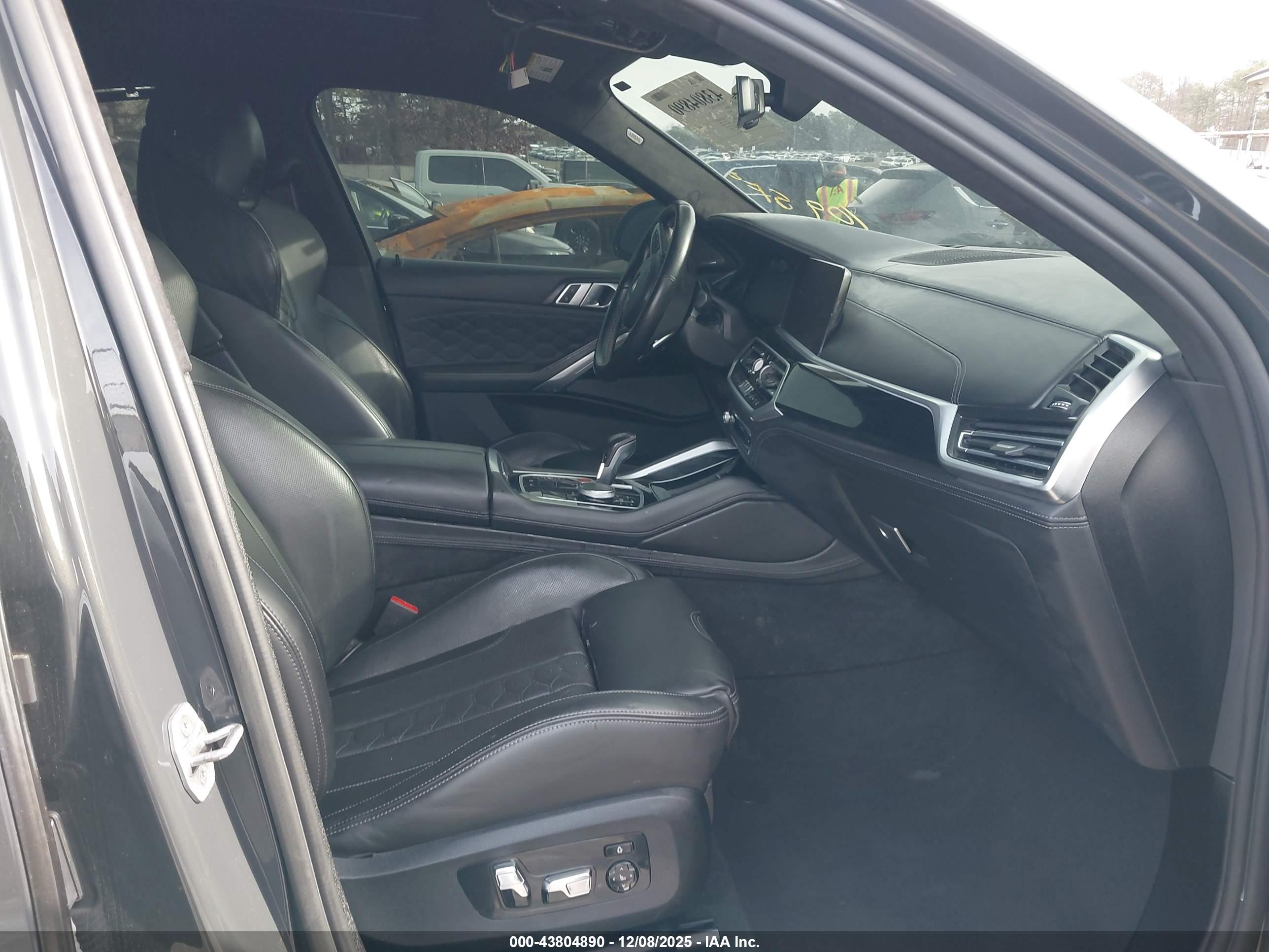 BMW X6 image 5