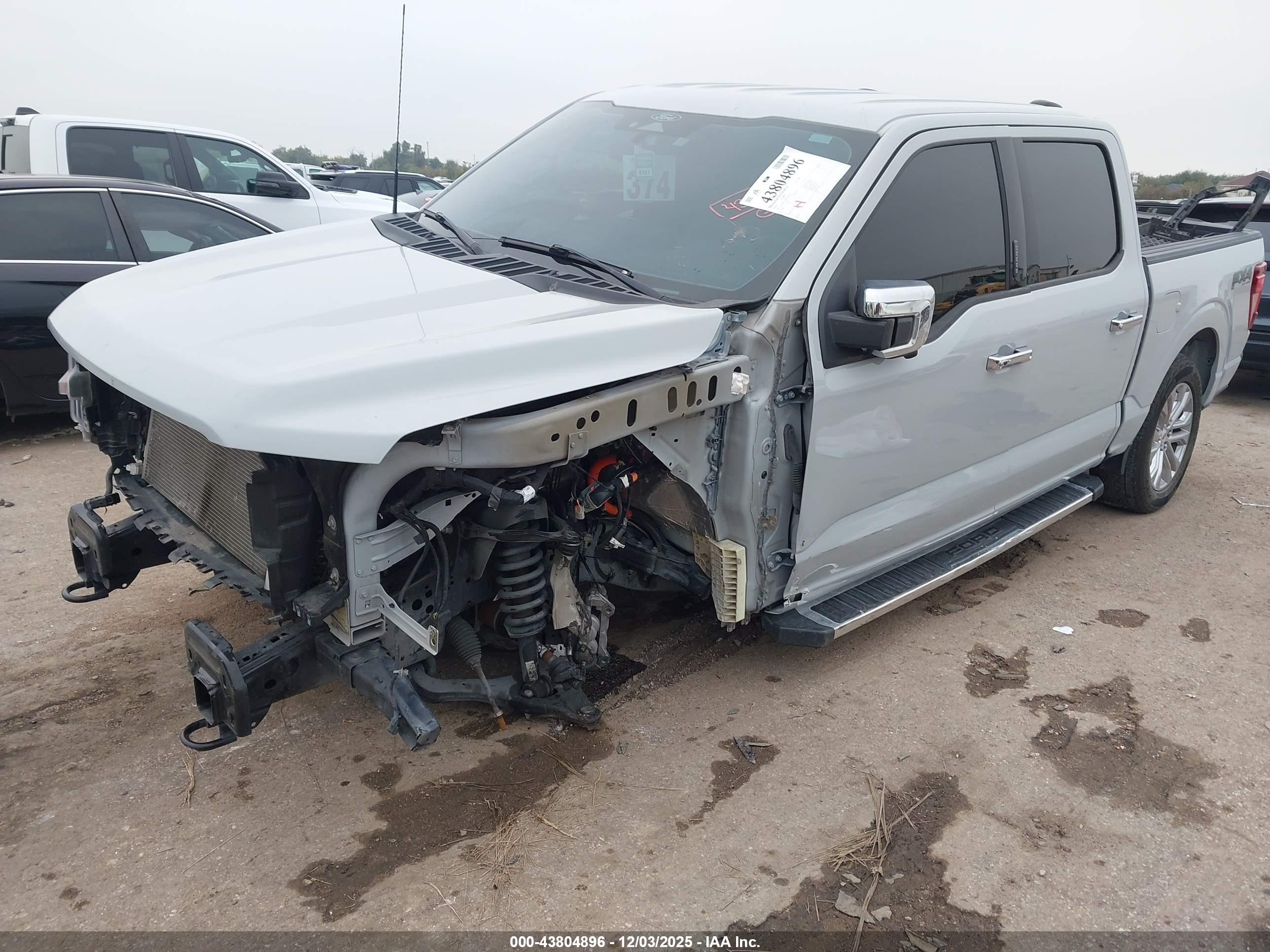 FORD F-150 image 2
