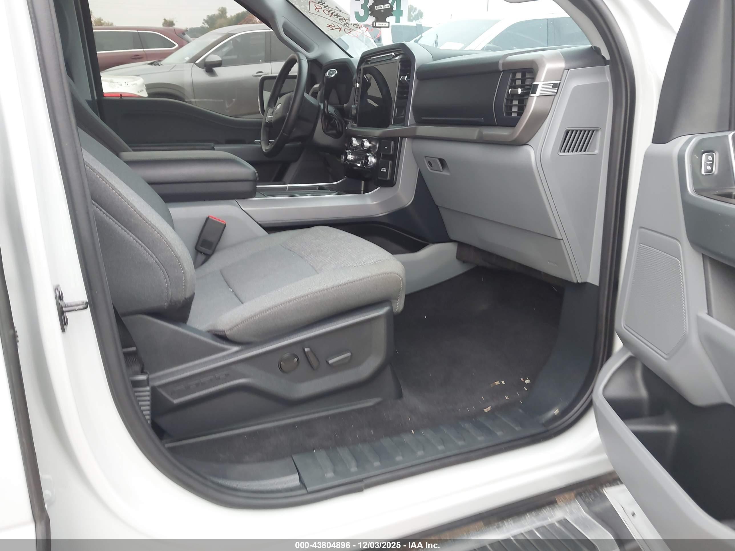 FORD F-150 image 5