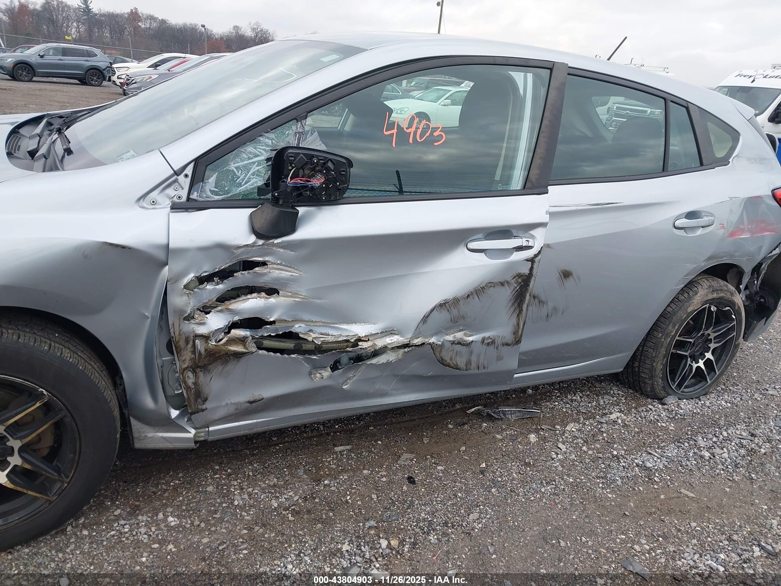 SUBARU IMPREZA image 6