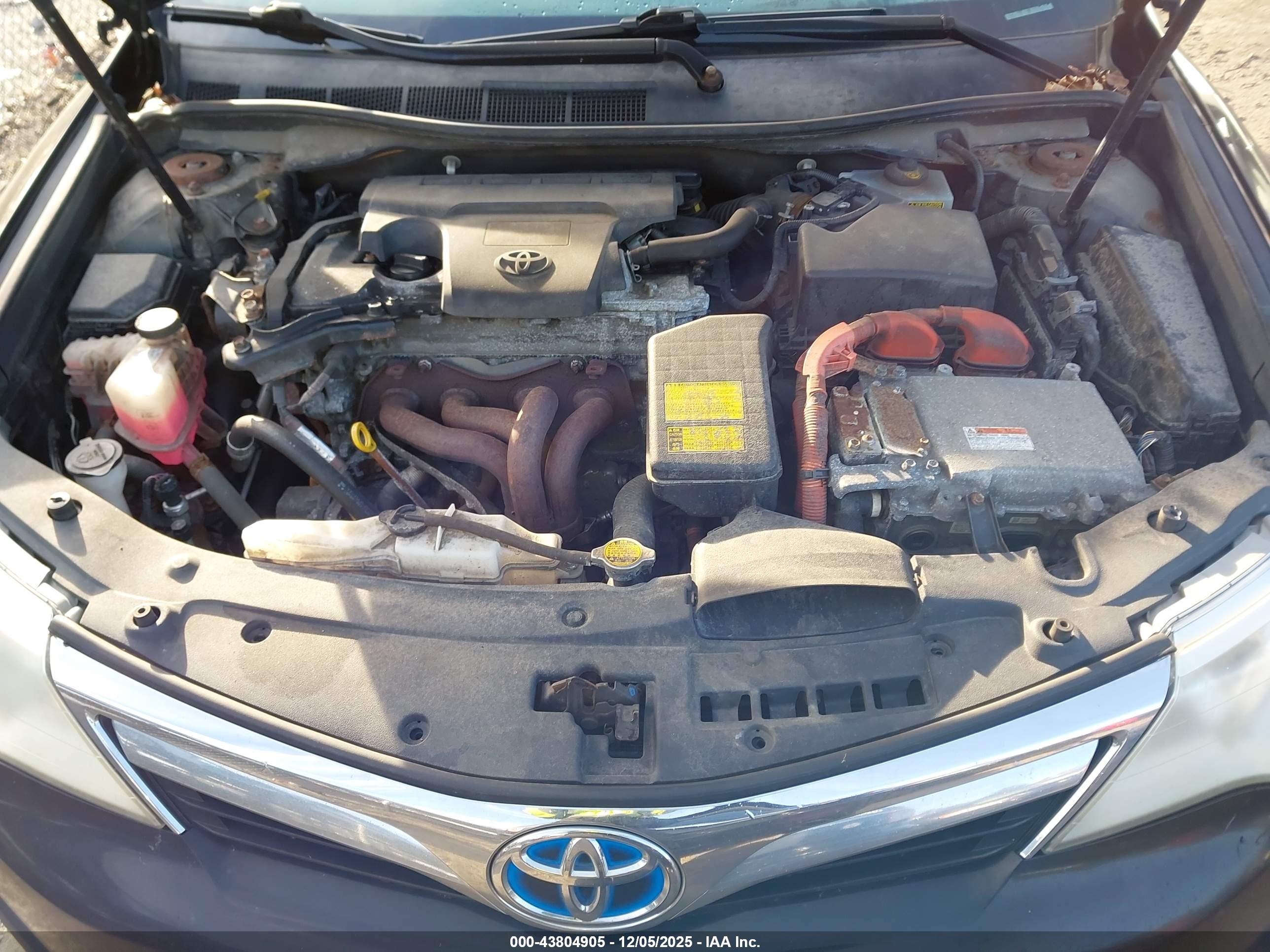 TOYOTA CAMRY image 10