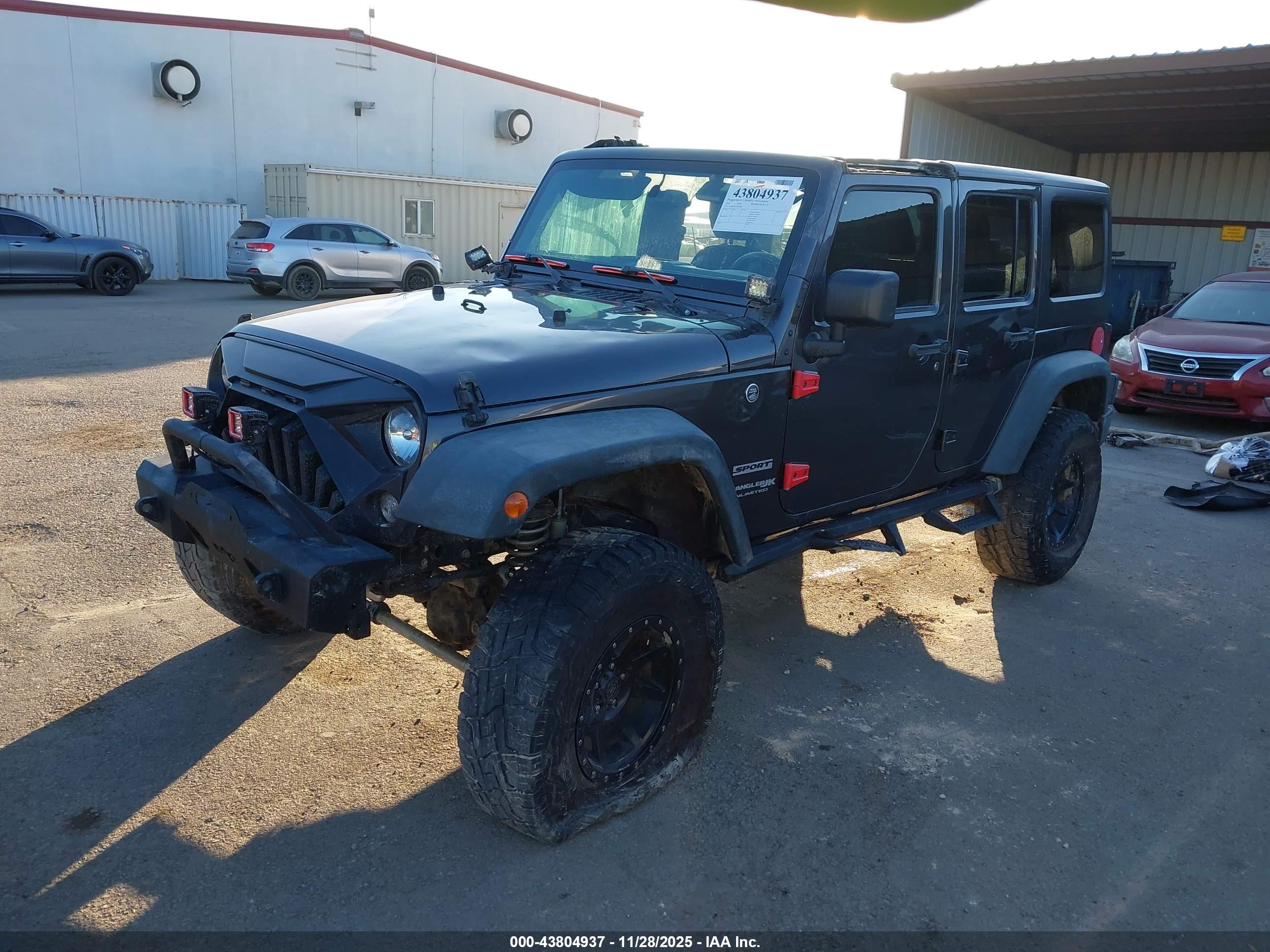 JEEP WRANGLER image 2