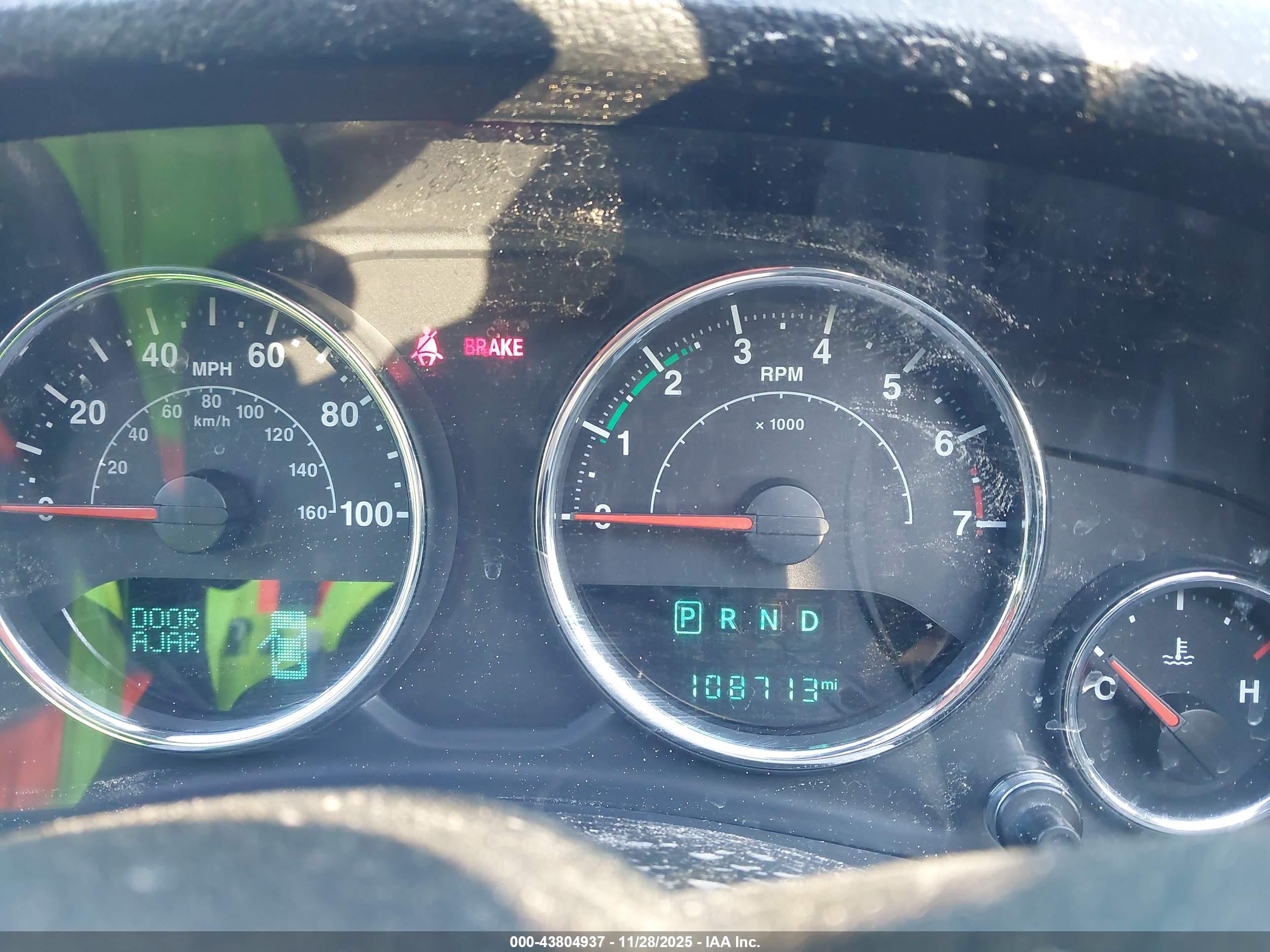 JEEP WRANGLER image 7