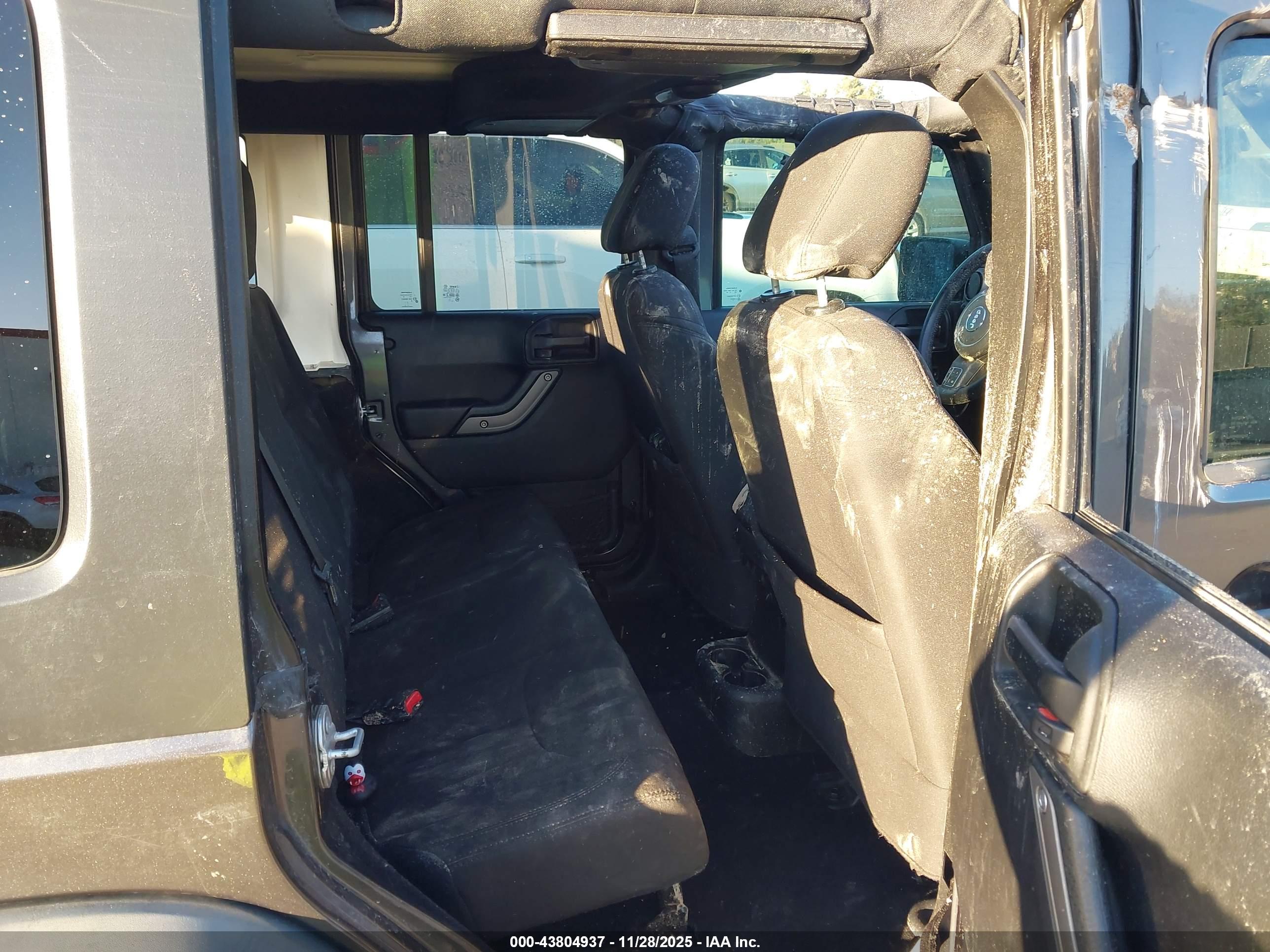 JEEP WRANGLER image 8