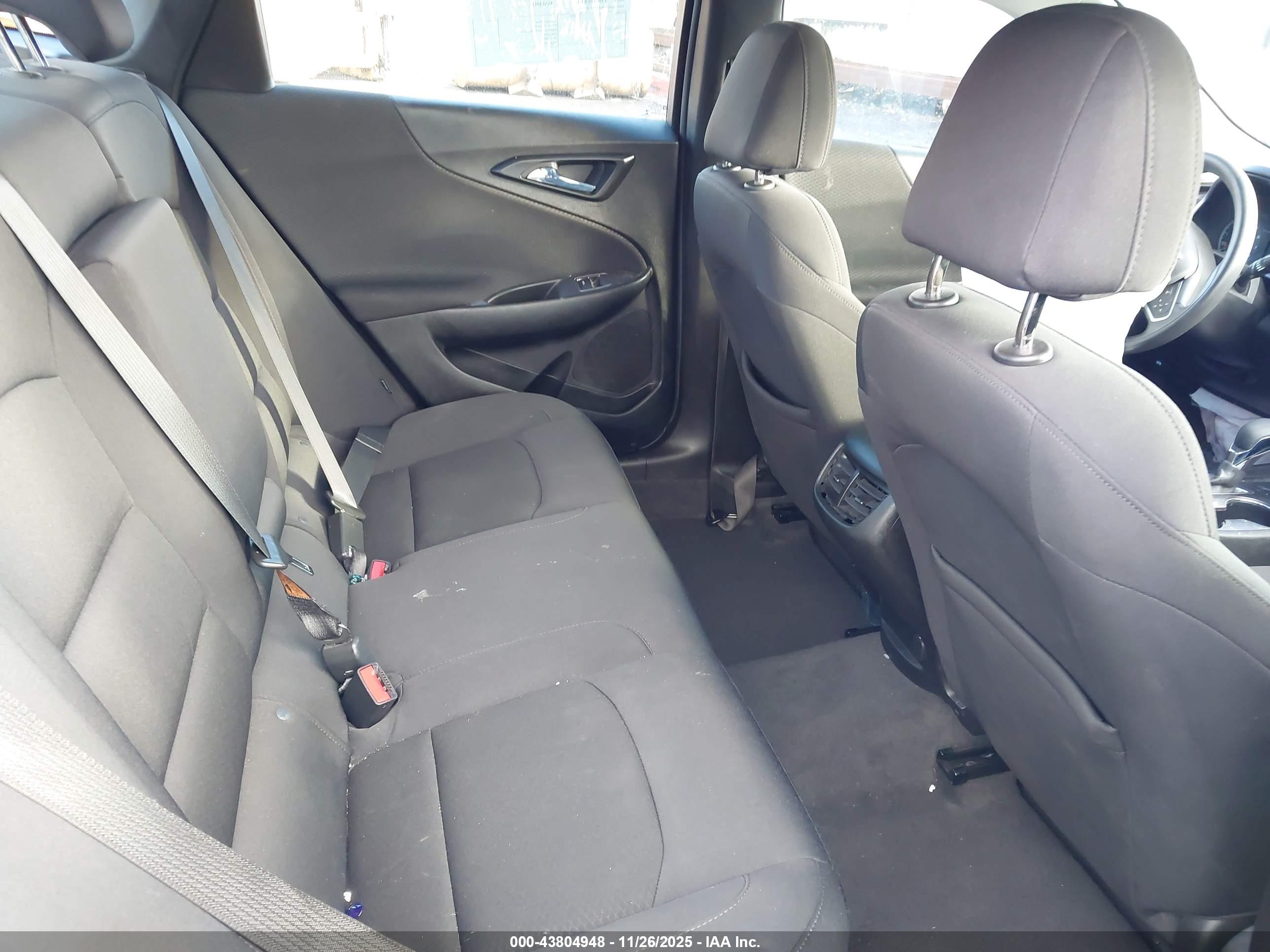 CHEVROLET MALIBU image 8