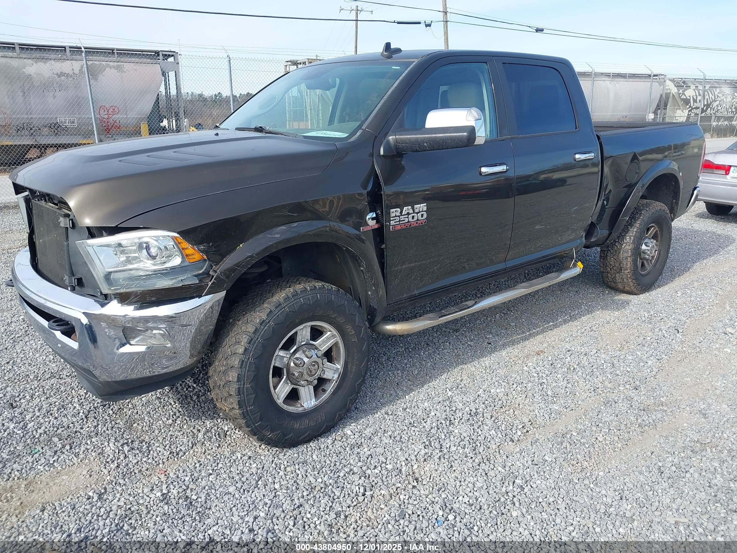 RAM 2500 image 2