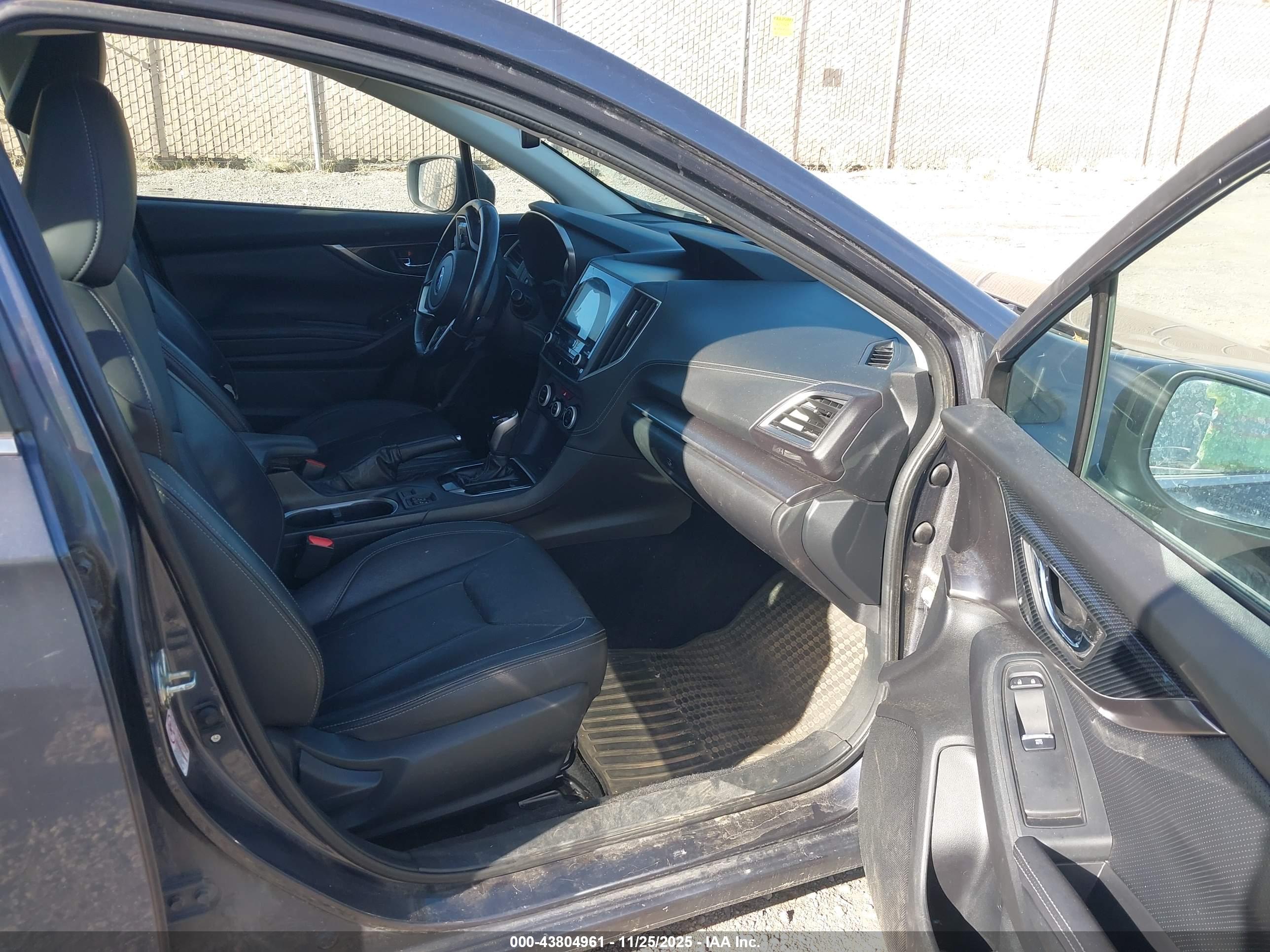 SUBARU IMPREZA image 5