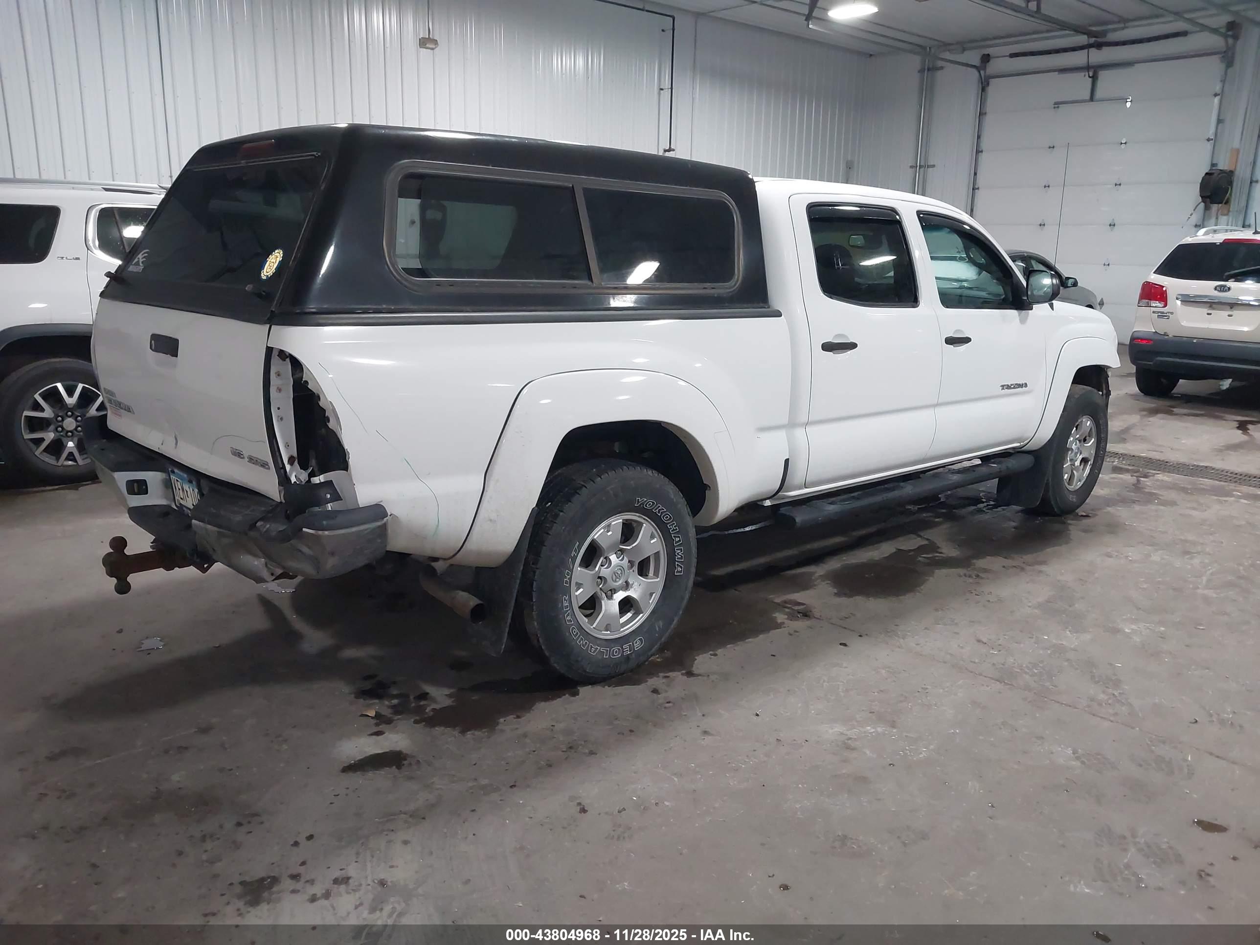 TOYOTA TACOMA image 4