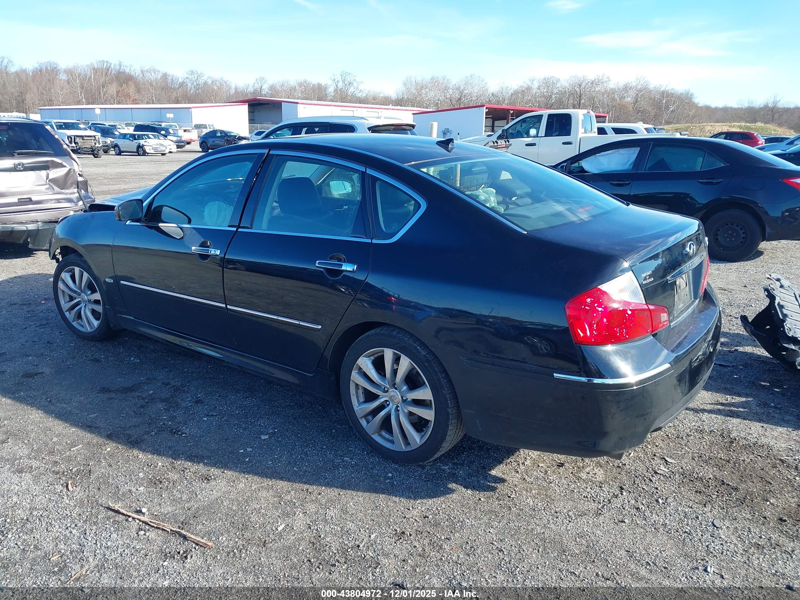 INFINITI M35X image 3