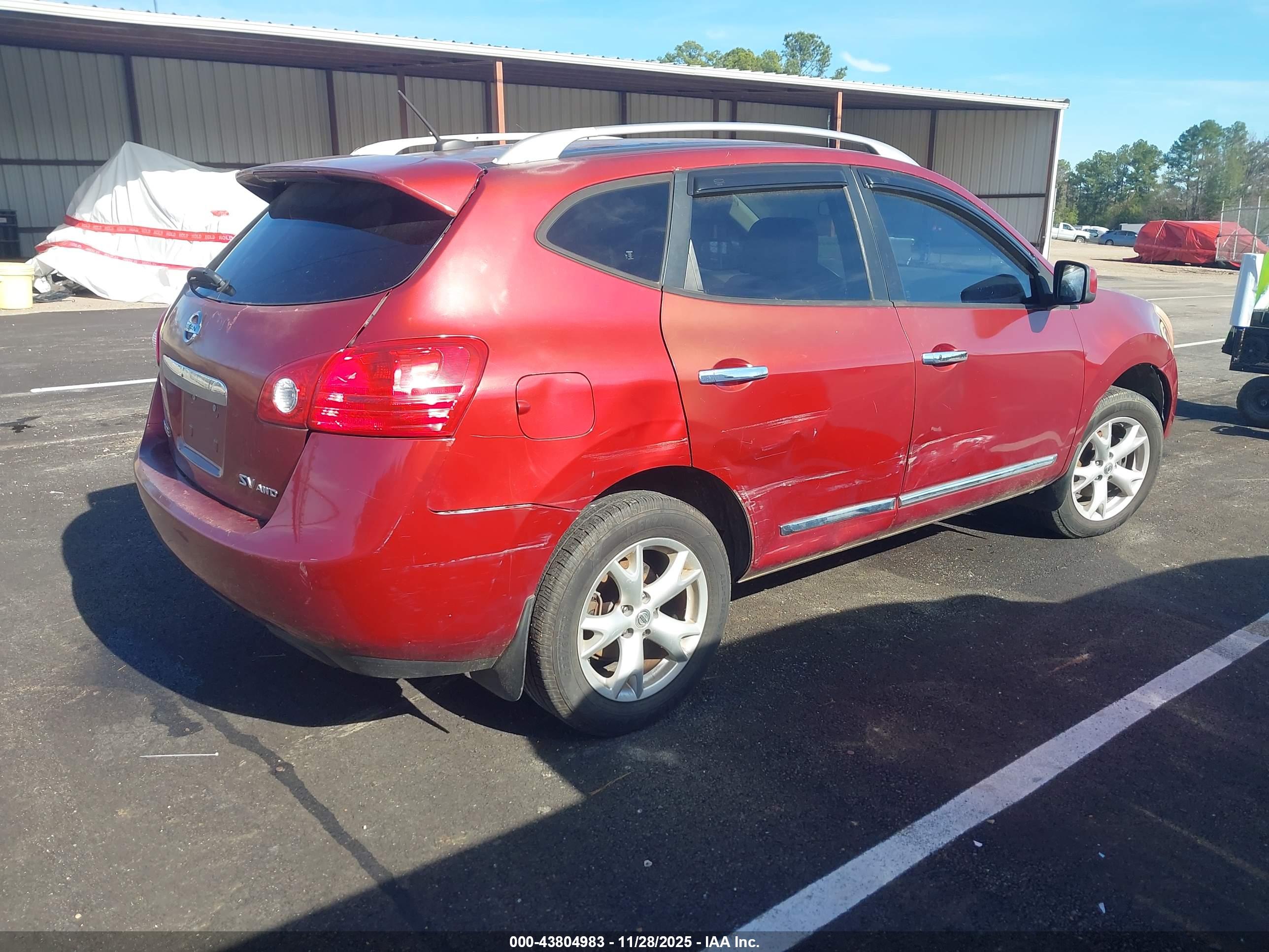 NISSAN ROGUE image 4