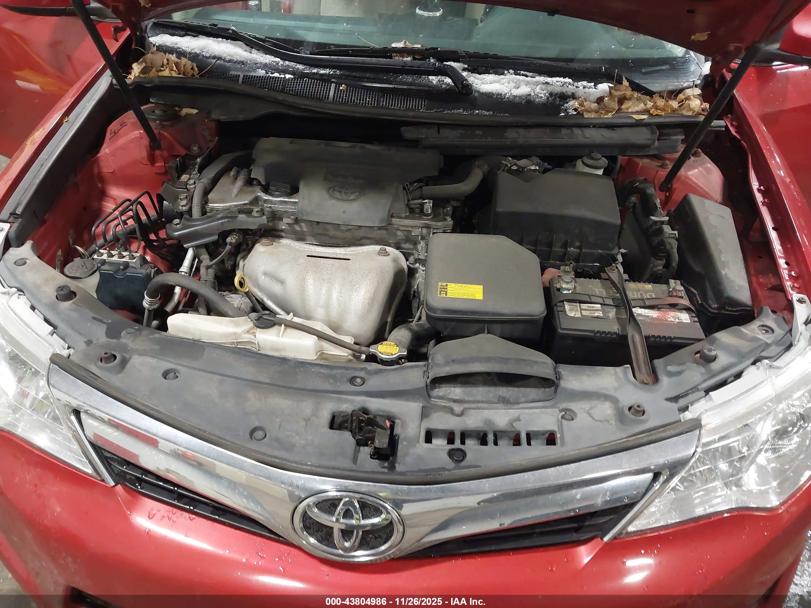 TOYOTA CAMRY image 10