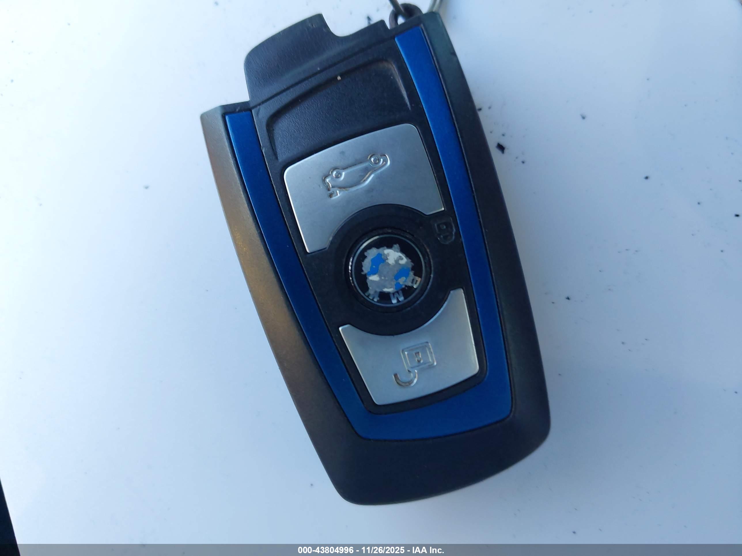 BMW 328I image 11
