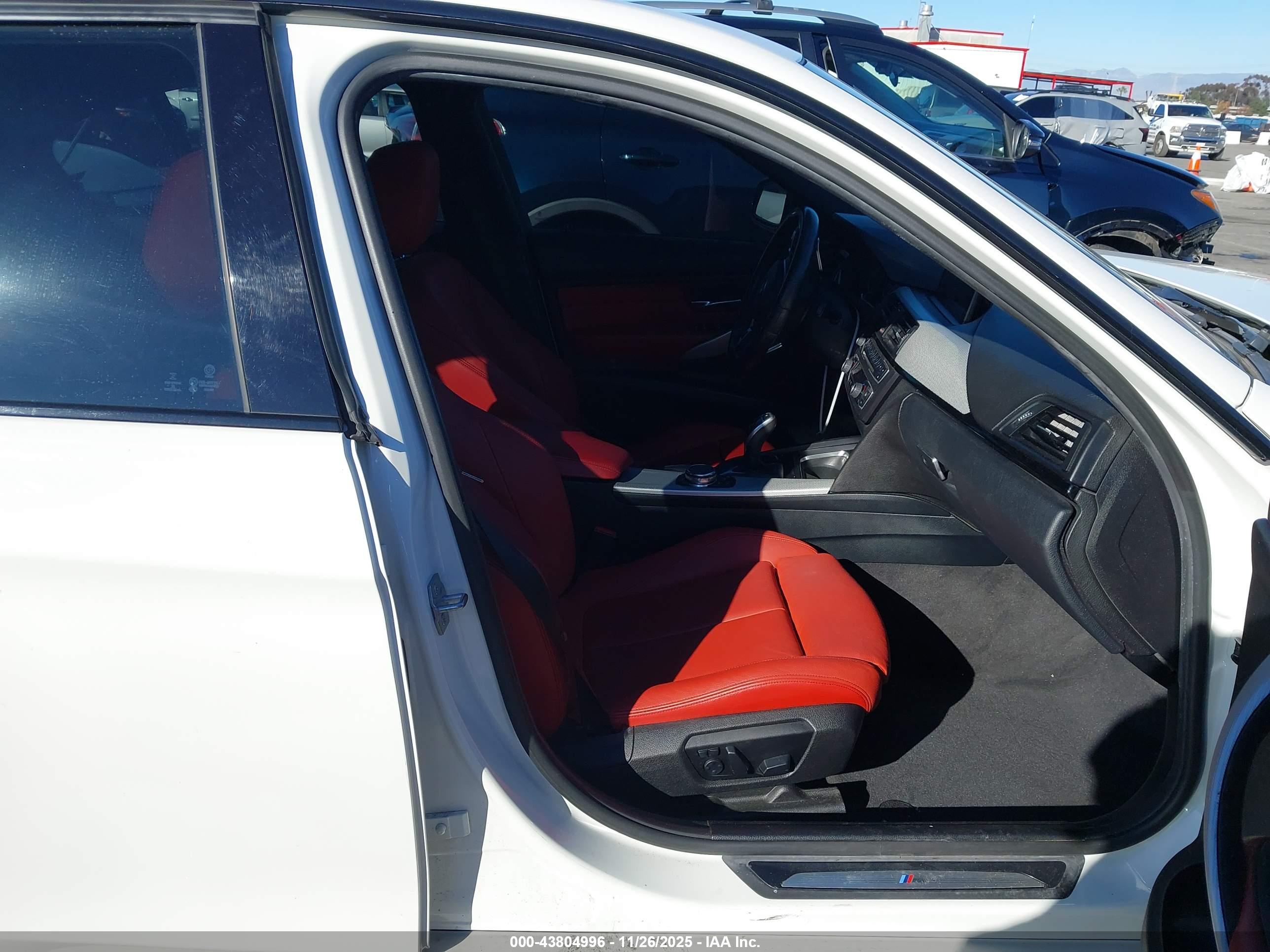BMW 328I image 5
