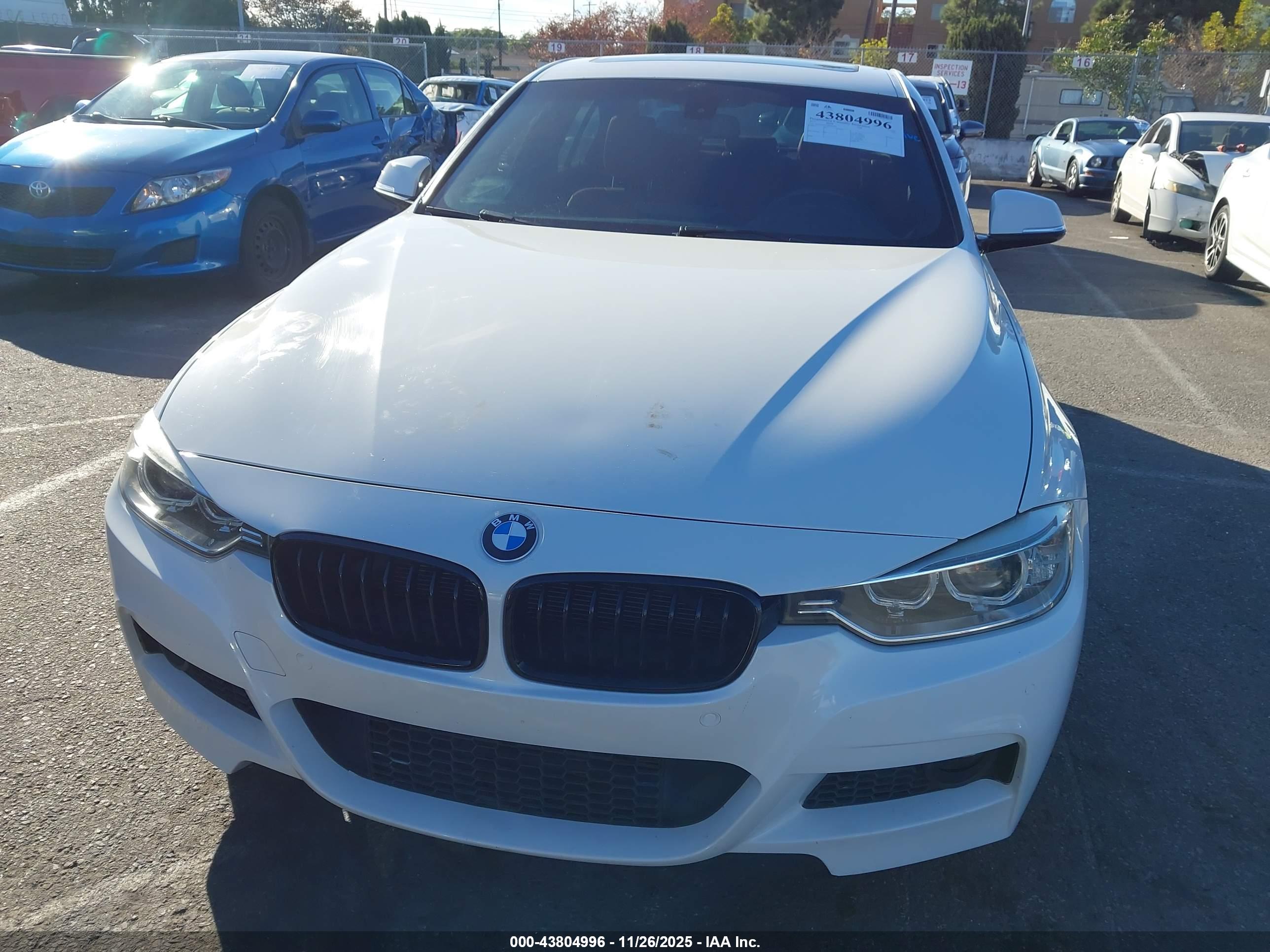 BMW 328I image 6