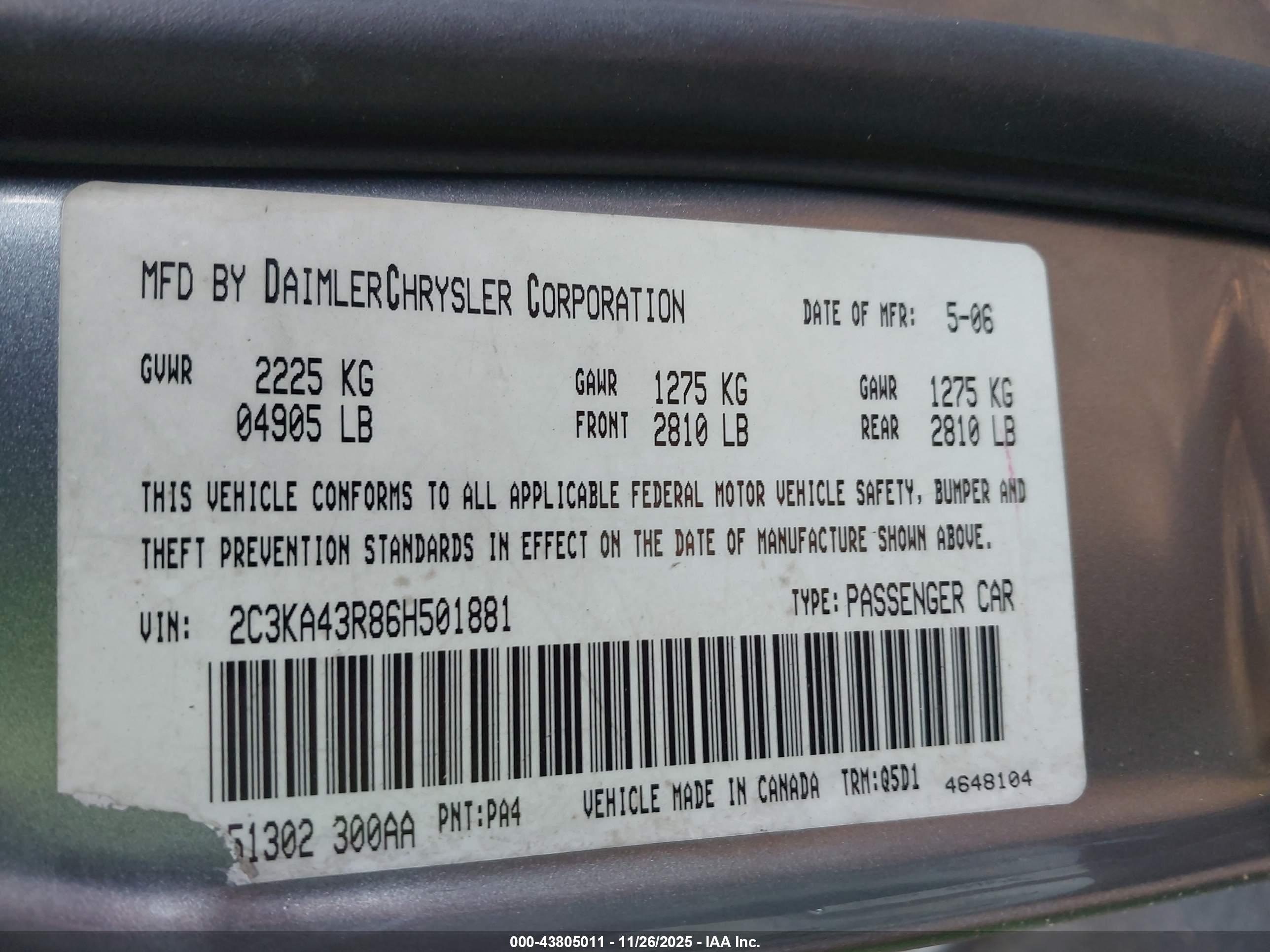 CHRYSLER 300 image 9