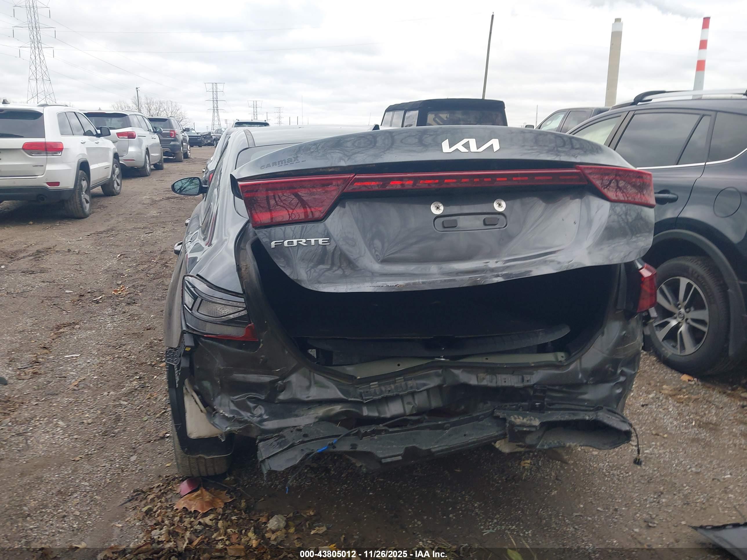 KIA FORTE image 6