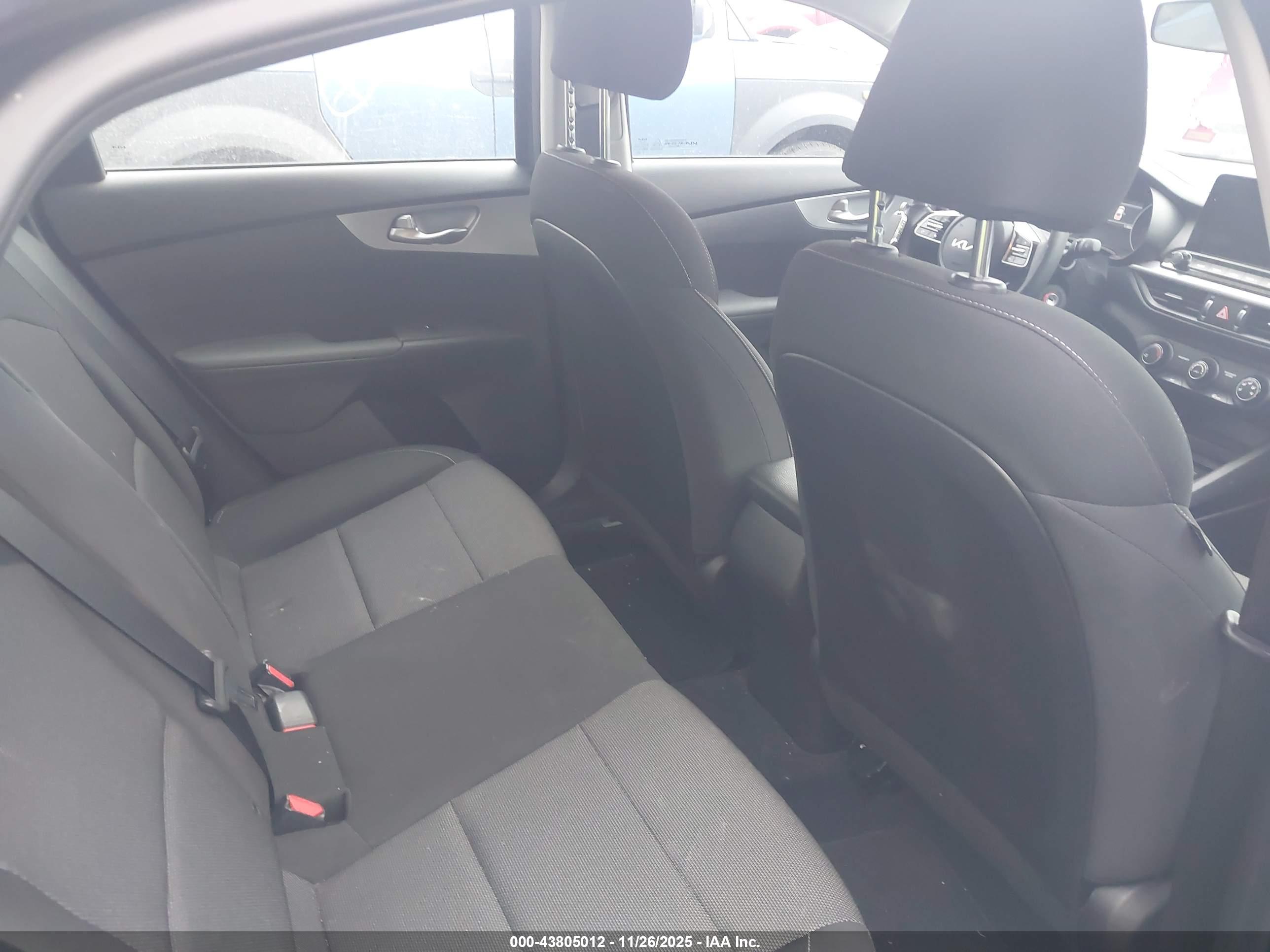 KIA FORTE image 8