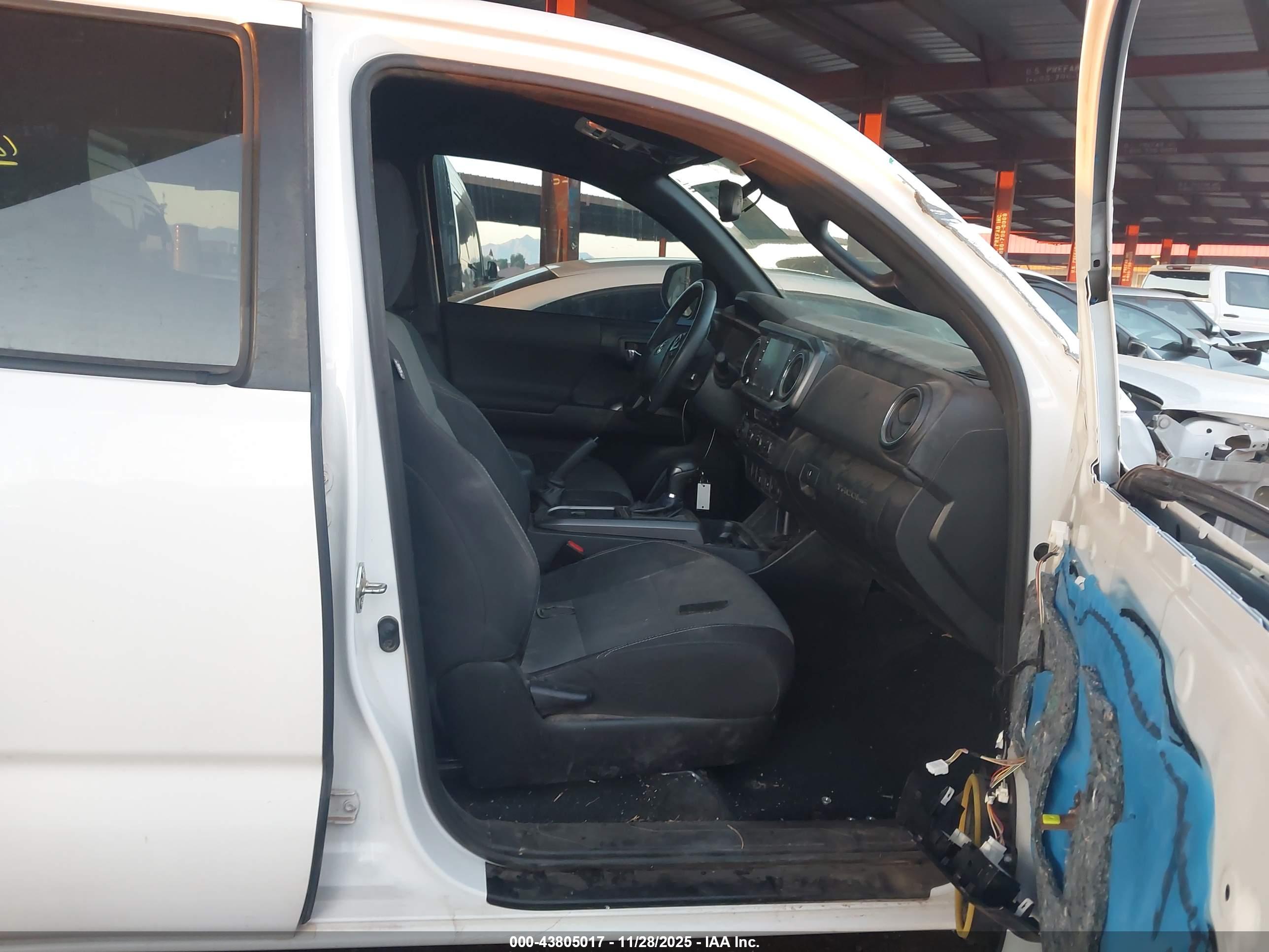 TOYOTA TACOMA image 5